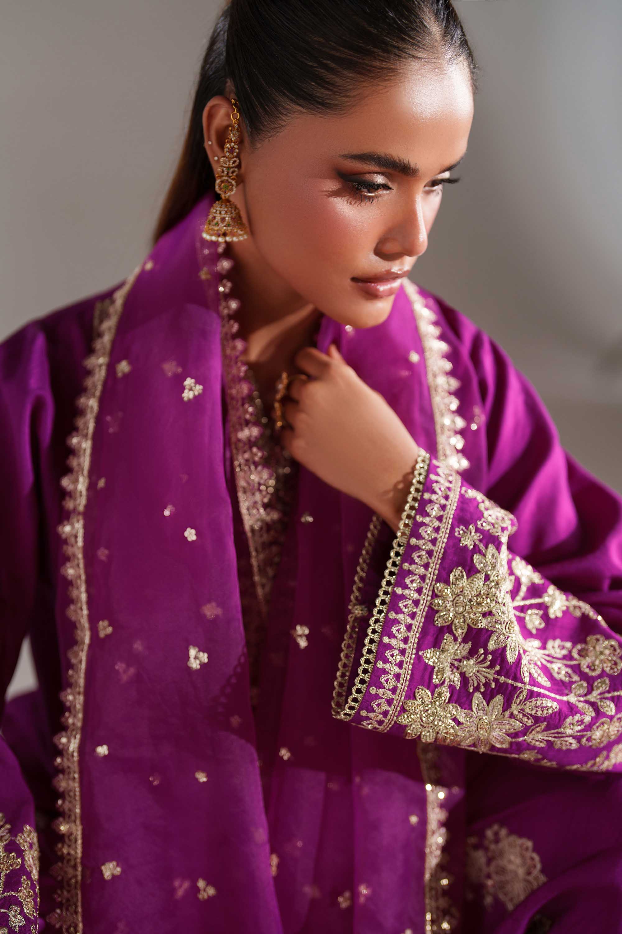 Akbar Aslam - Shaffa
