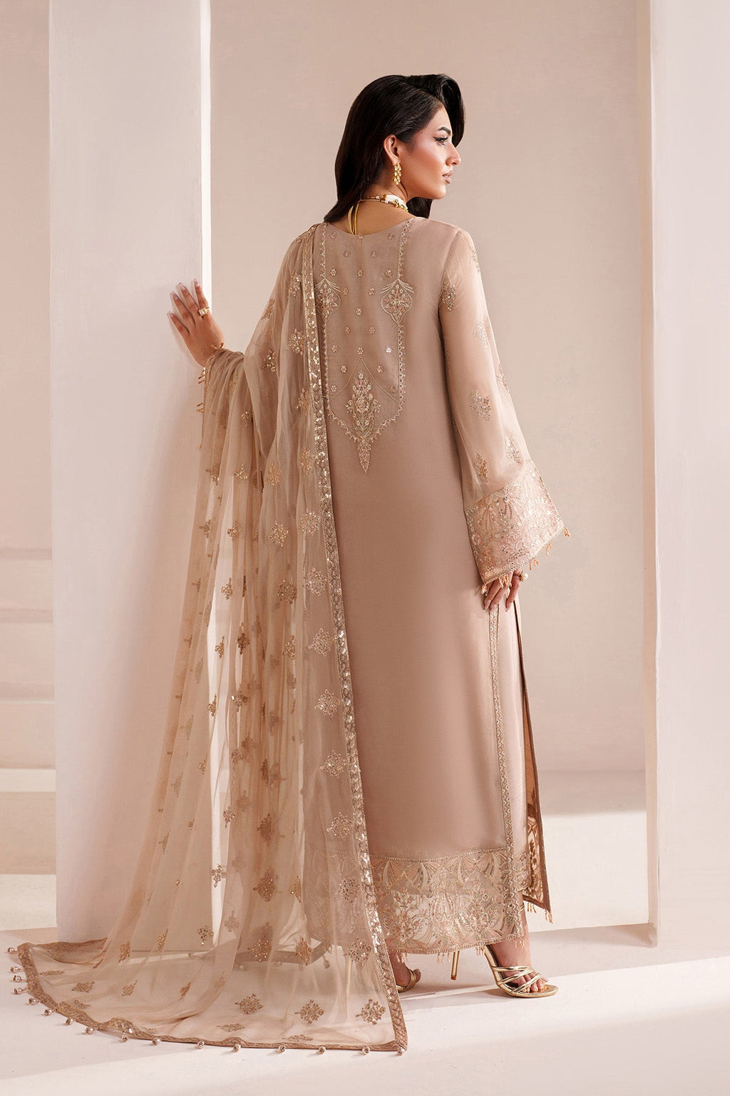 Alizeh - Af-Bhm-4064-Cove