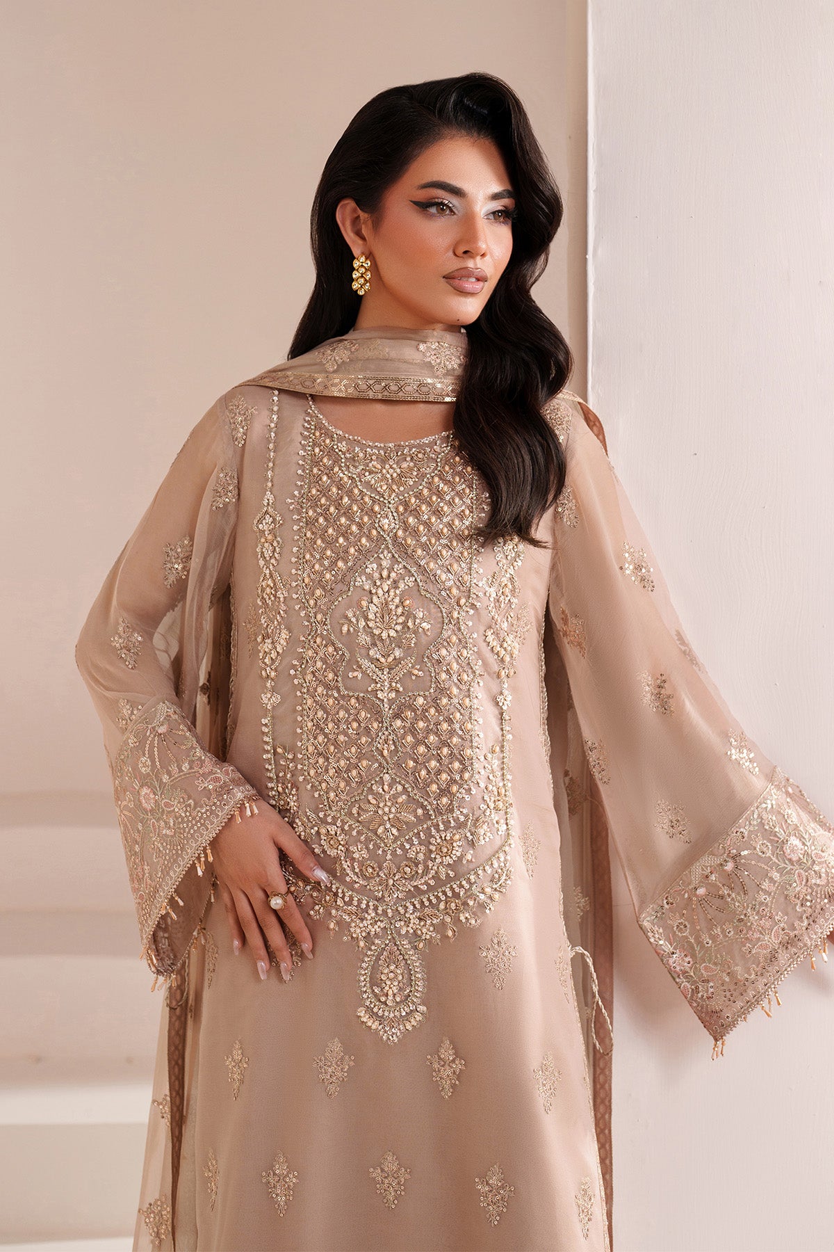 Alizeh - Af-Bhm-4064-Cove