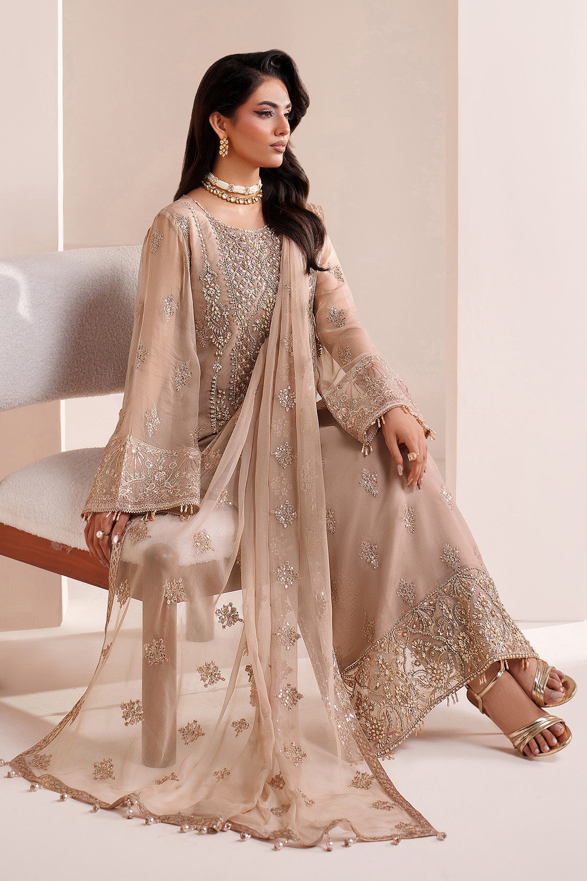 Alizeh - Af-Bhm-4064-Cove