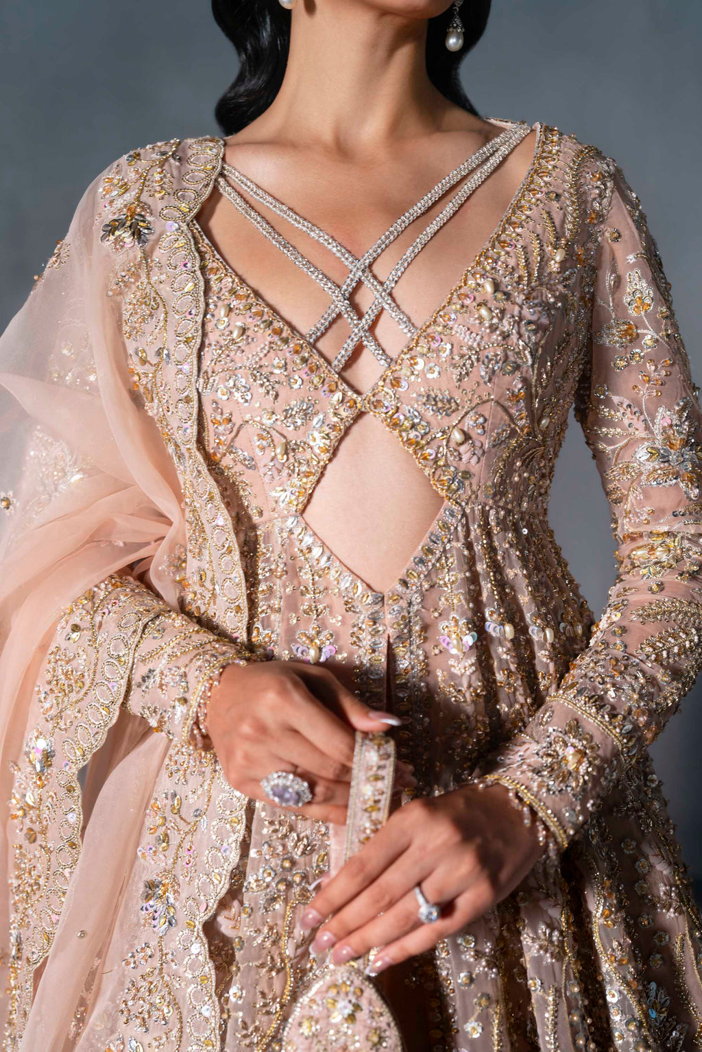 Akbar Aslam - Elzaria