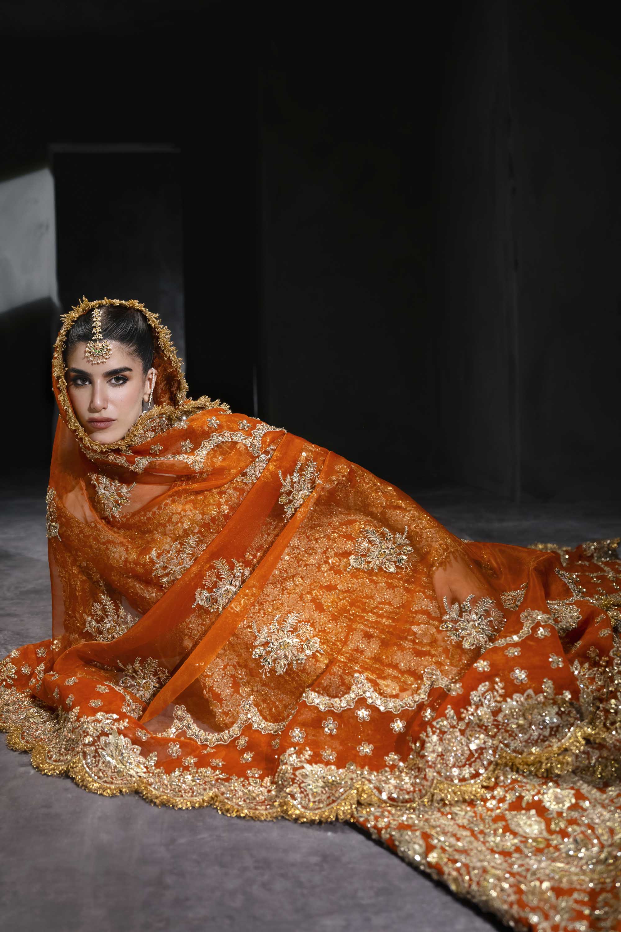 Akbar Aslam - Zinaria