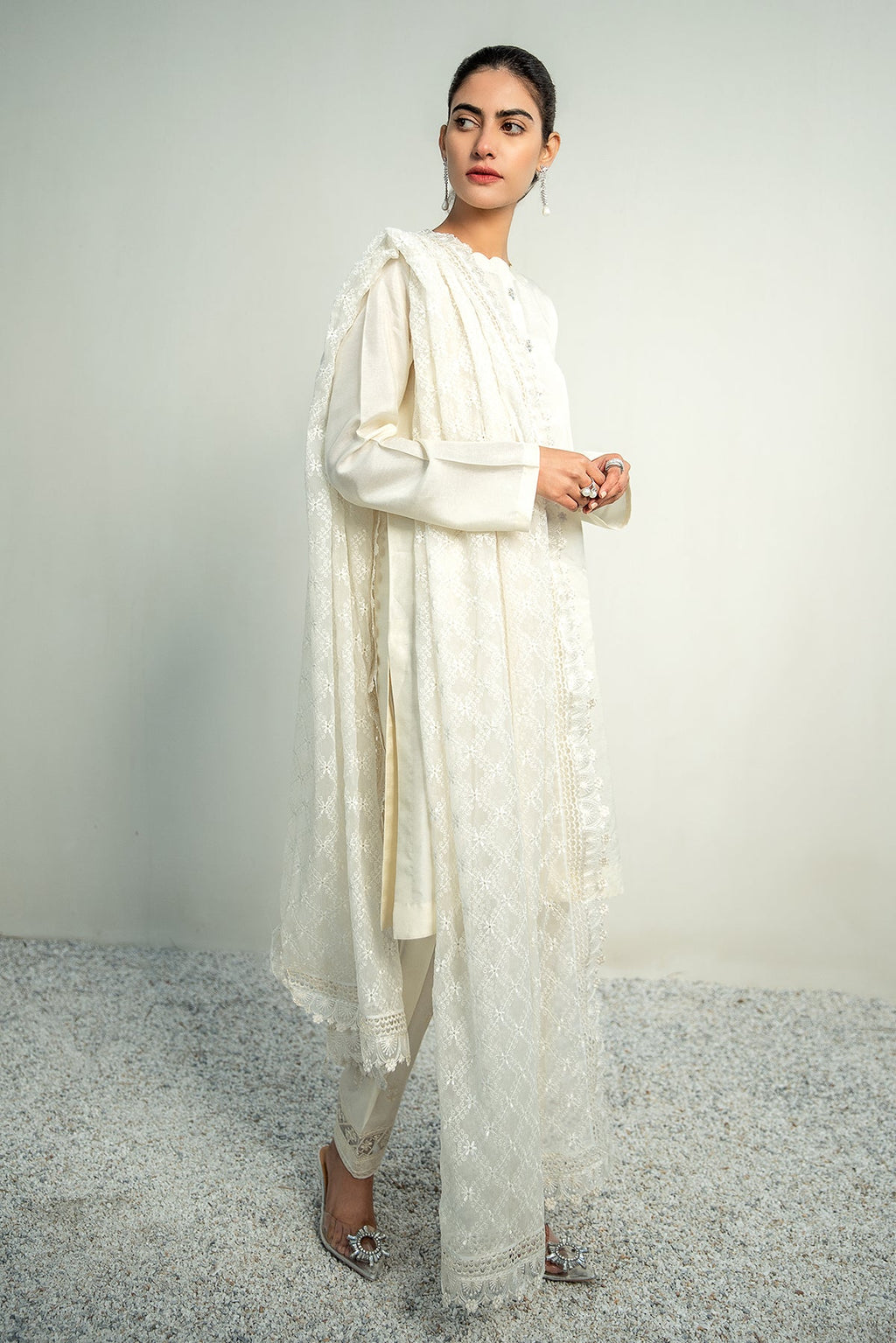 Baroque - Embroidered Chiffon Dupatta-02