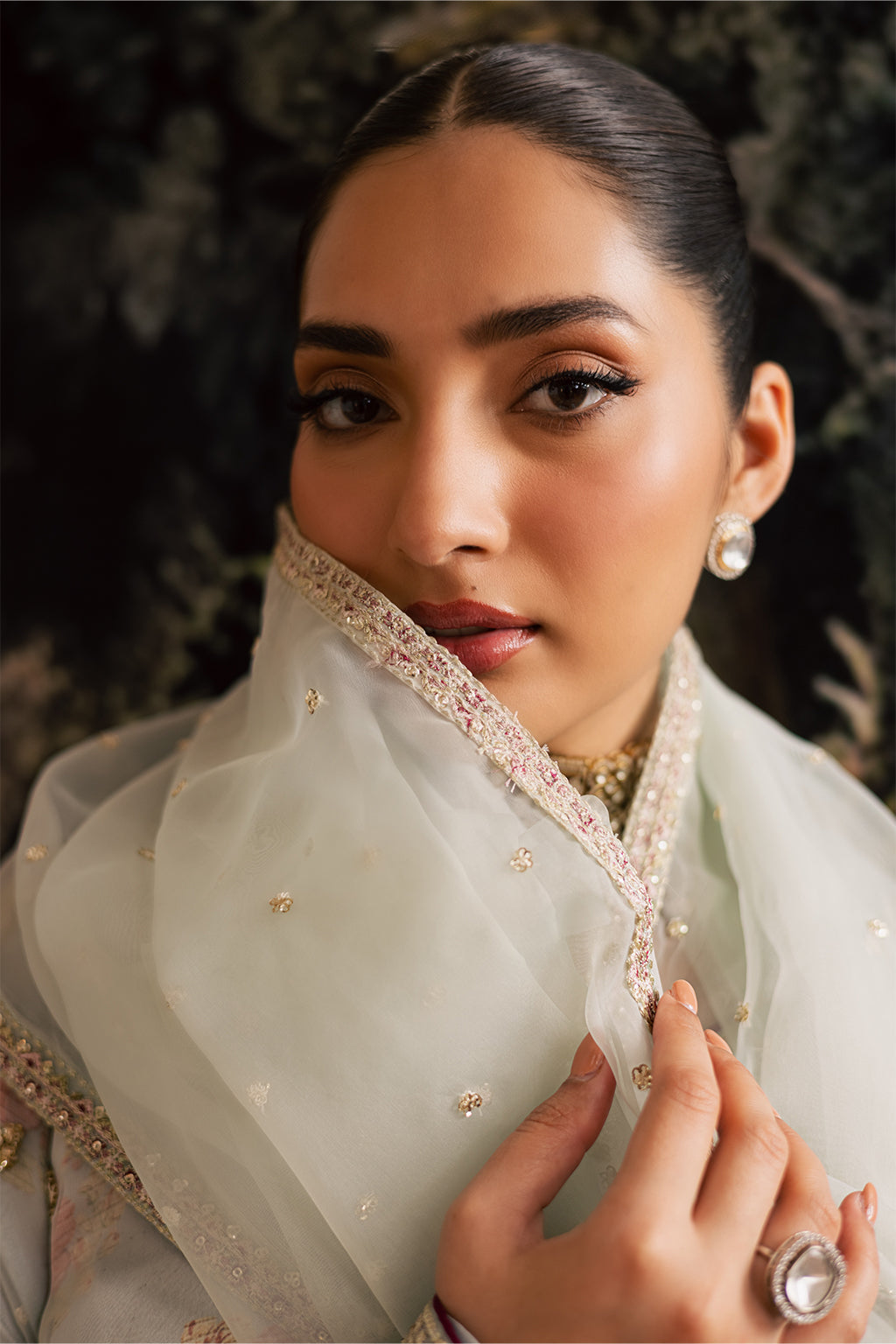 Emaan Adeel - Elain