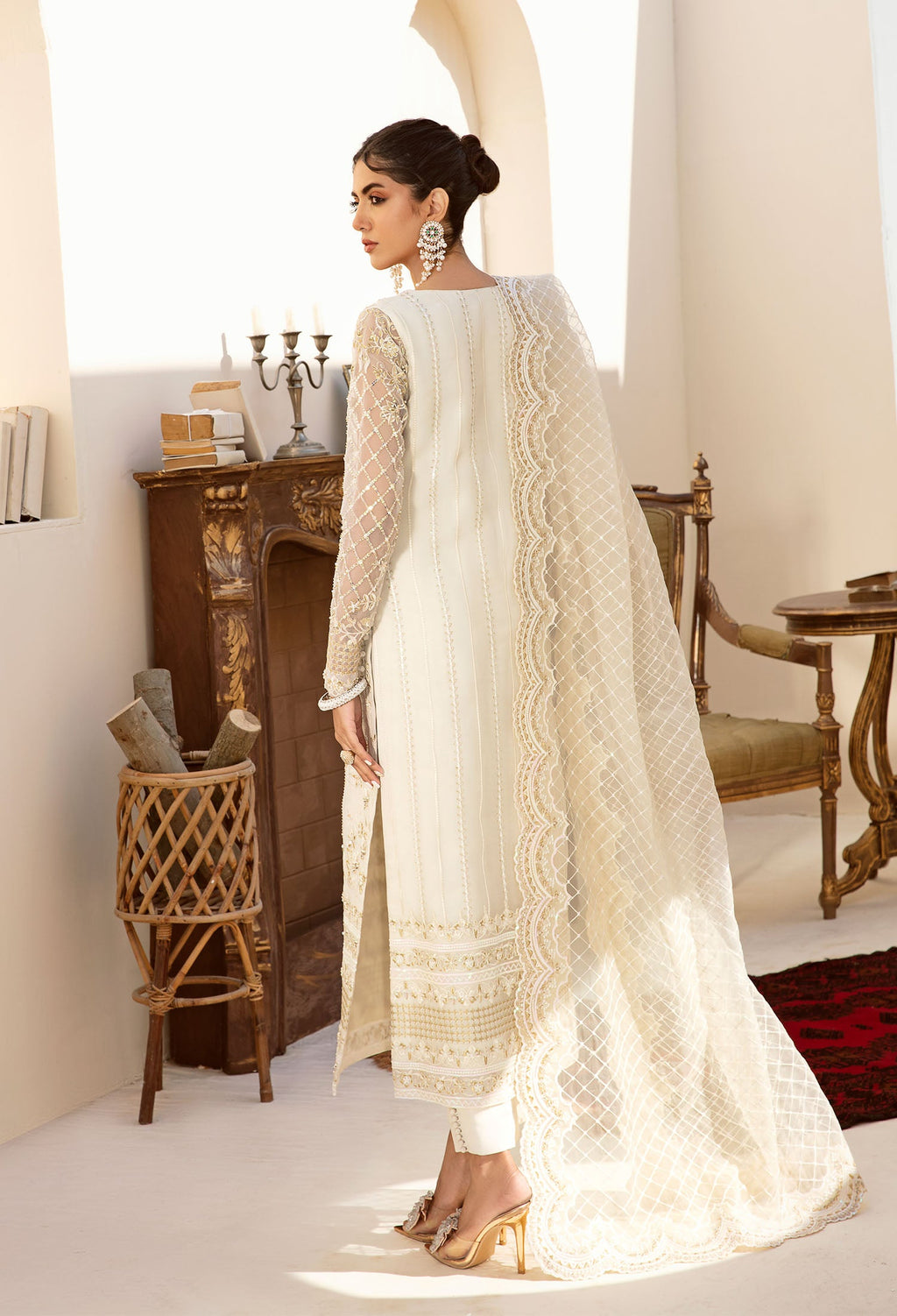 Akbar Aslam - Tyla