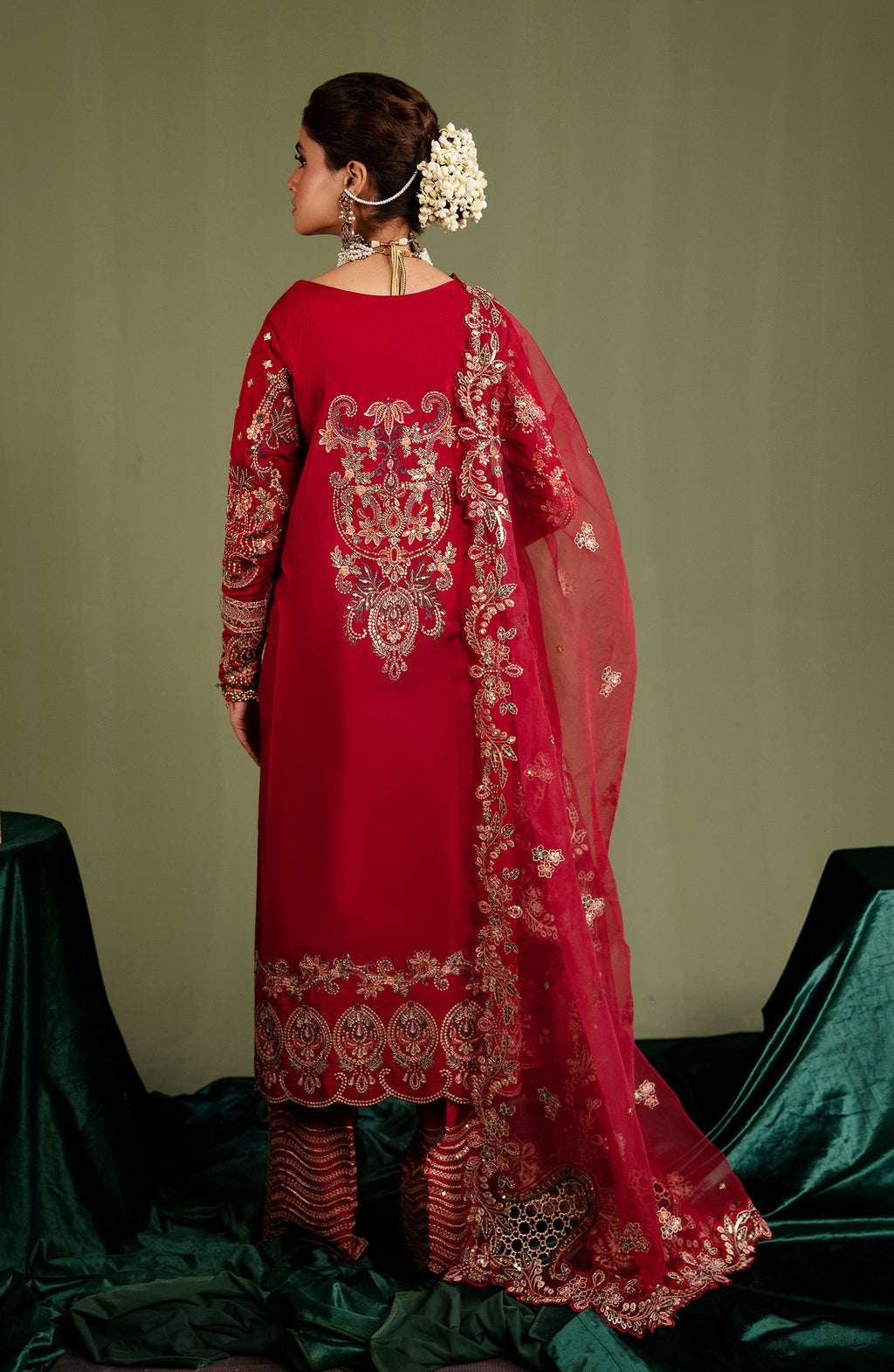 Emaan Adeel - Nr 08 Ulfat