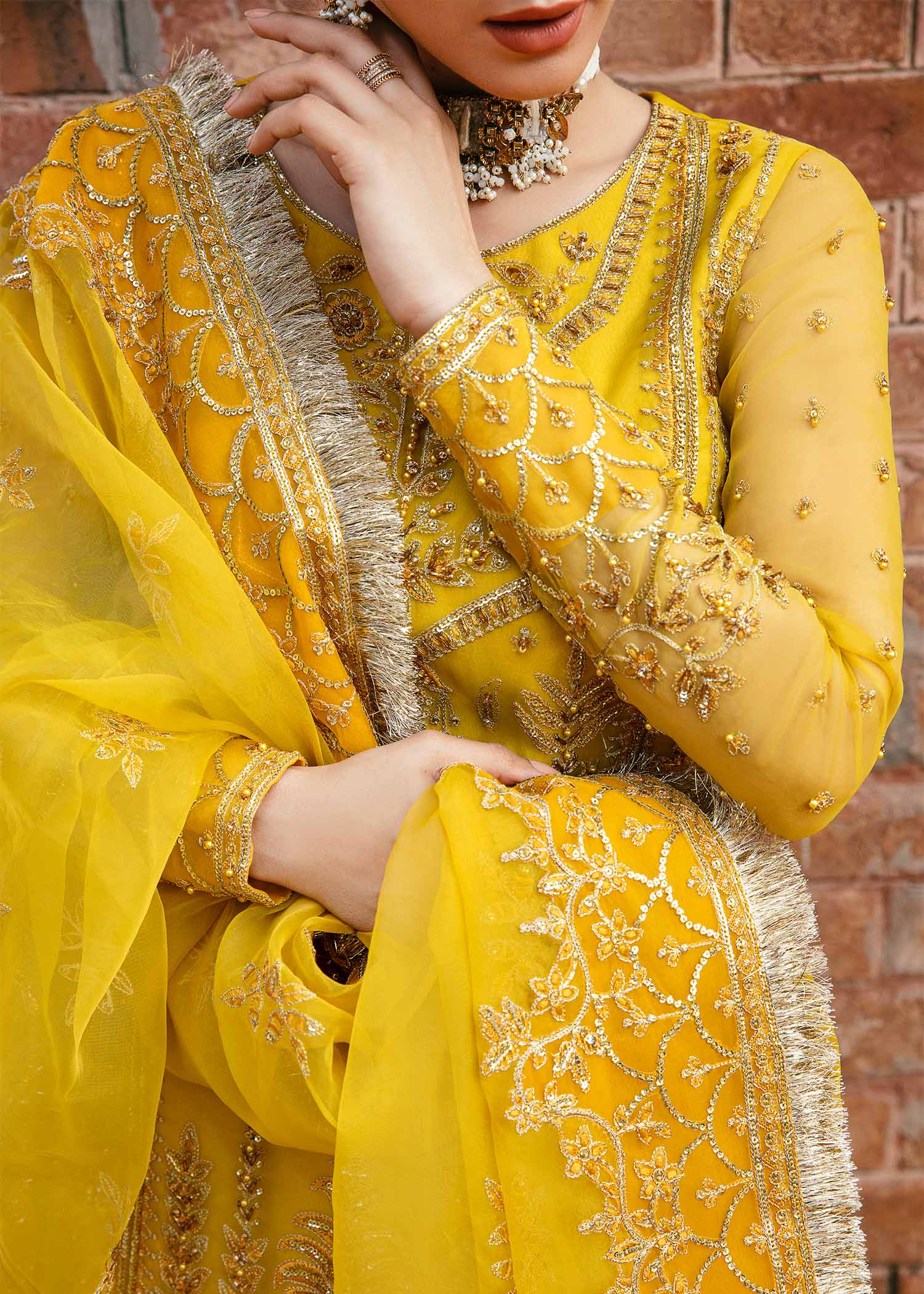 Akbar Aslam - Cailin