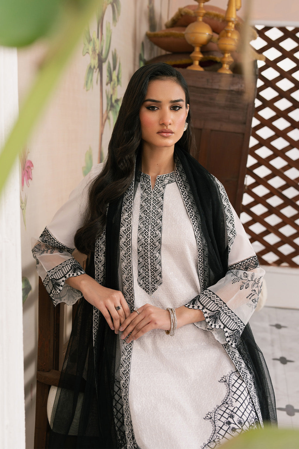 Maryum N Maria - Azadeh - Ms50147