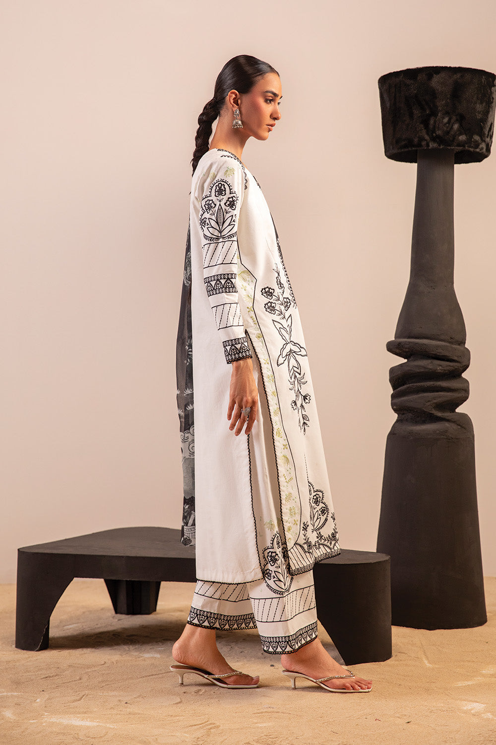 Maryum N Maria - Zoreya - Mss6060