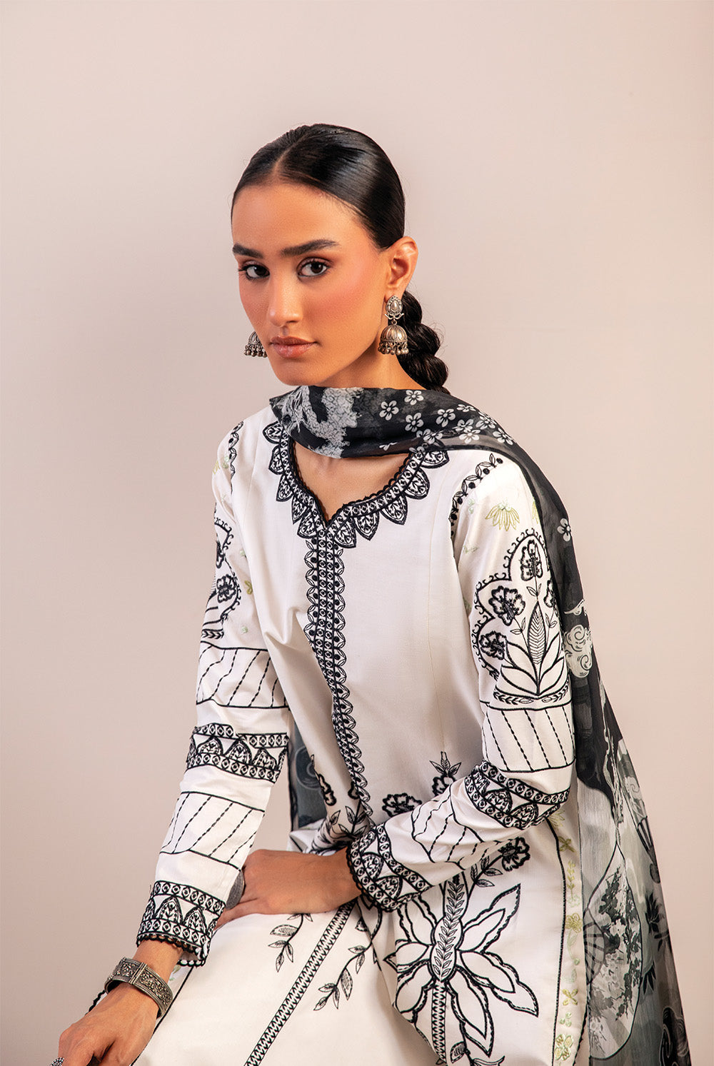 Maryum N Maria - Zoreya - Mss6060