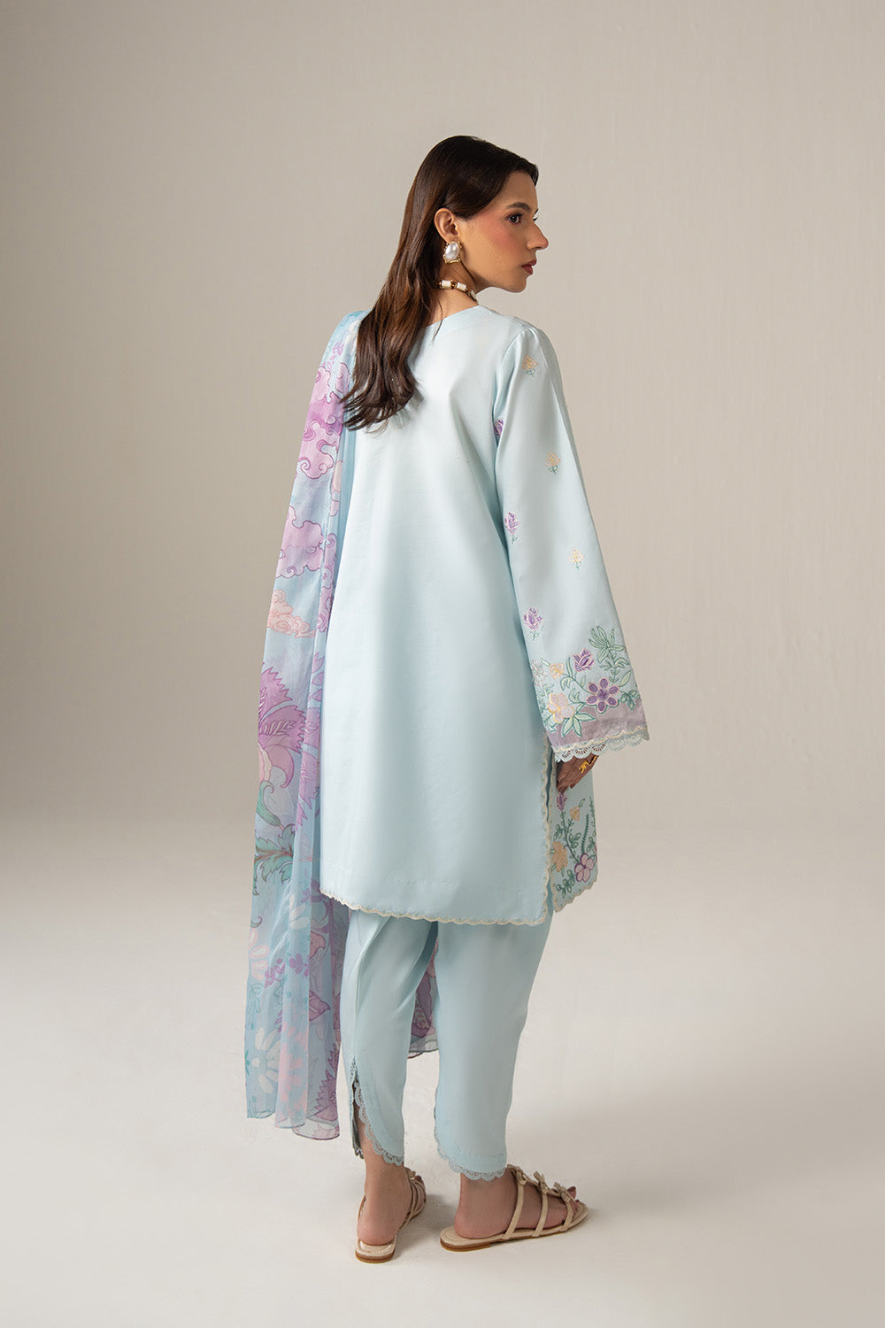 Maryum N Maria - Jahnavi - Mss6236