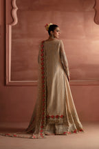 Maryum N Maria - Engagement Hues - Mss5903