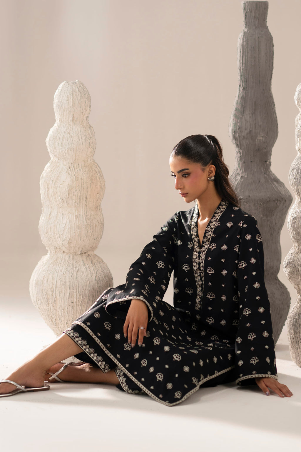 Akbar Aslam - Raya