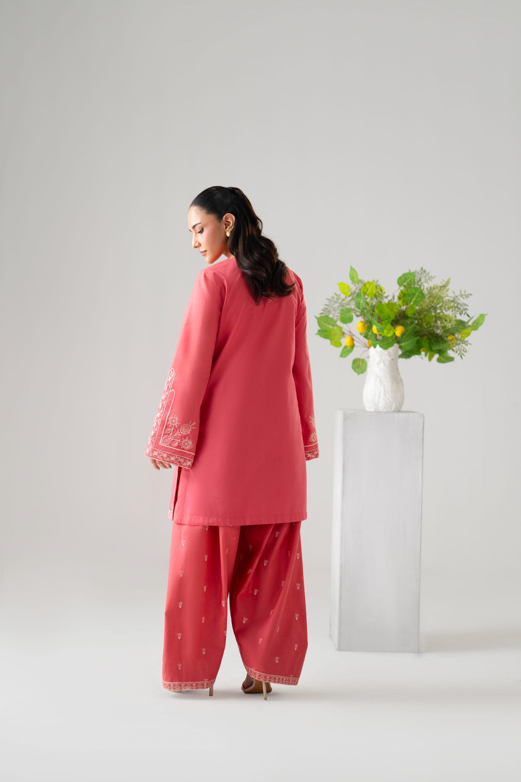 Akbar Aslam - Amani