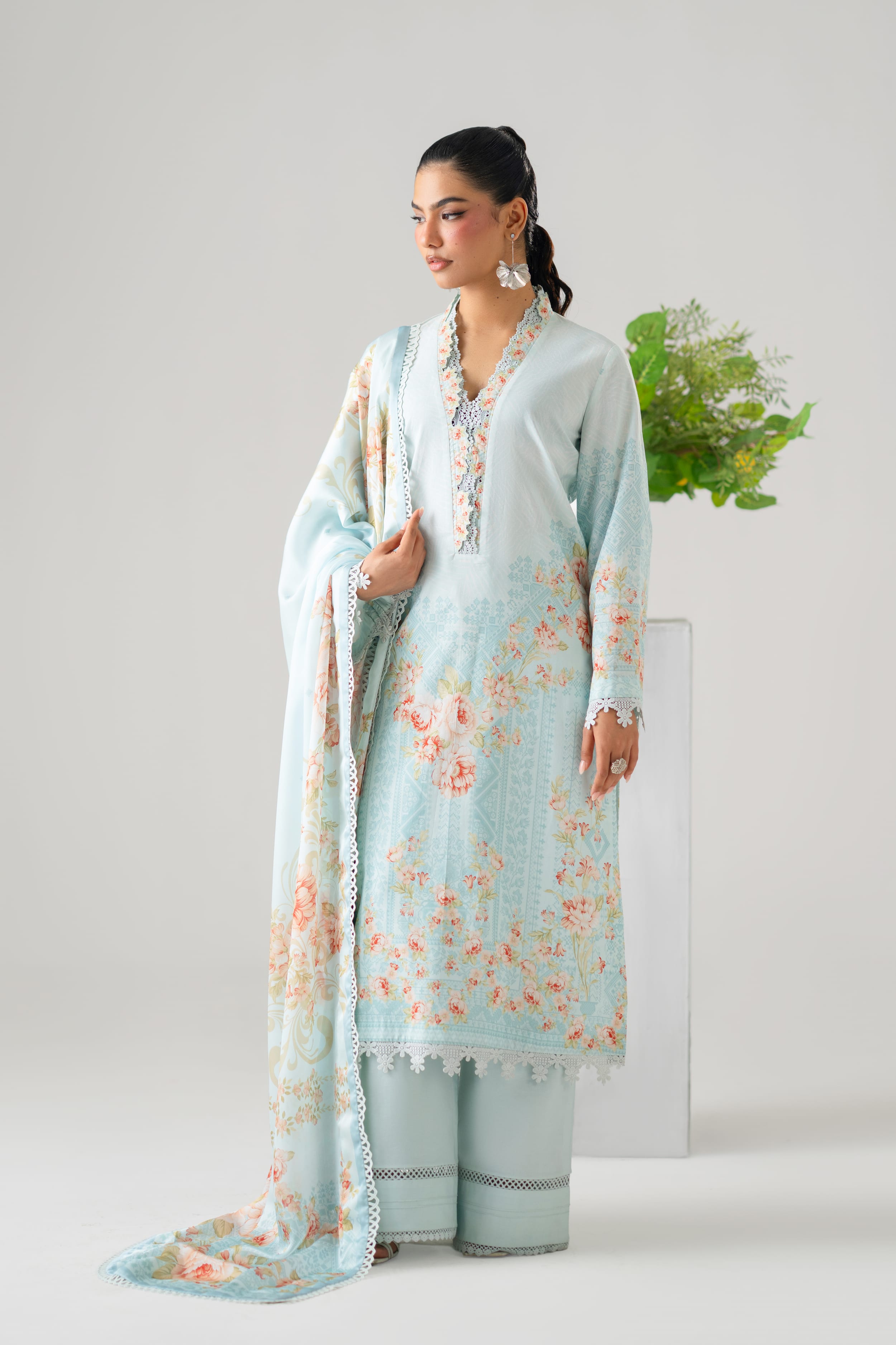 Akbar Aslam - Breeze