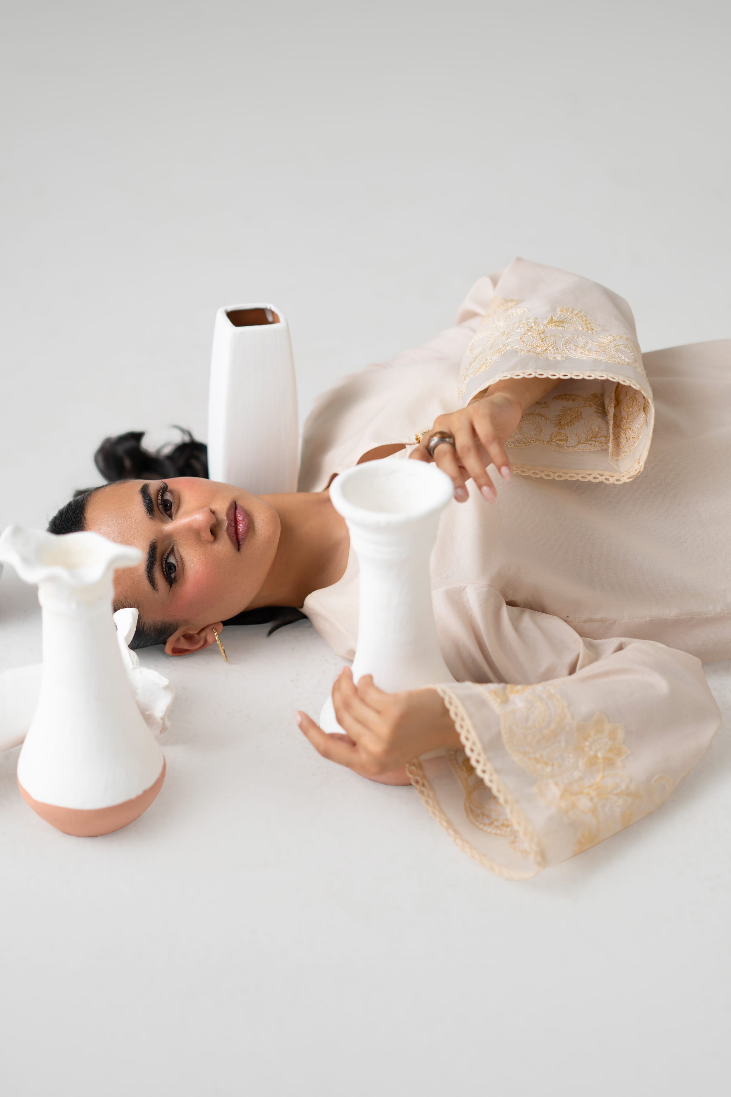 Akbar Aslam - Nova