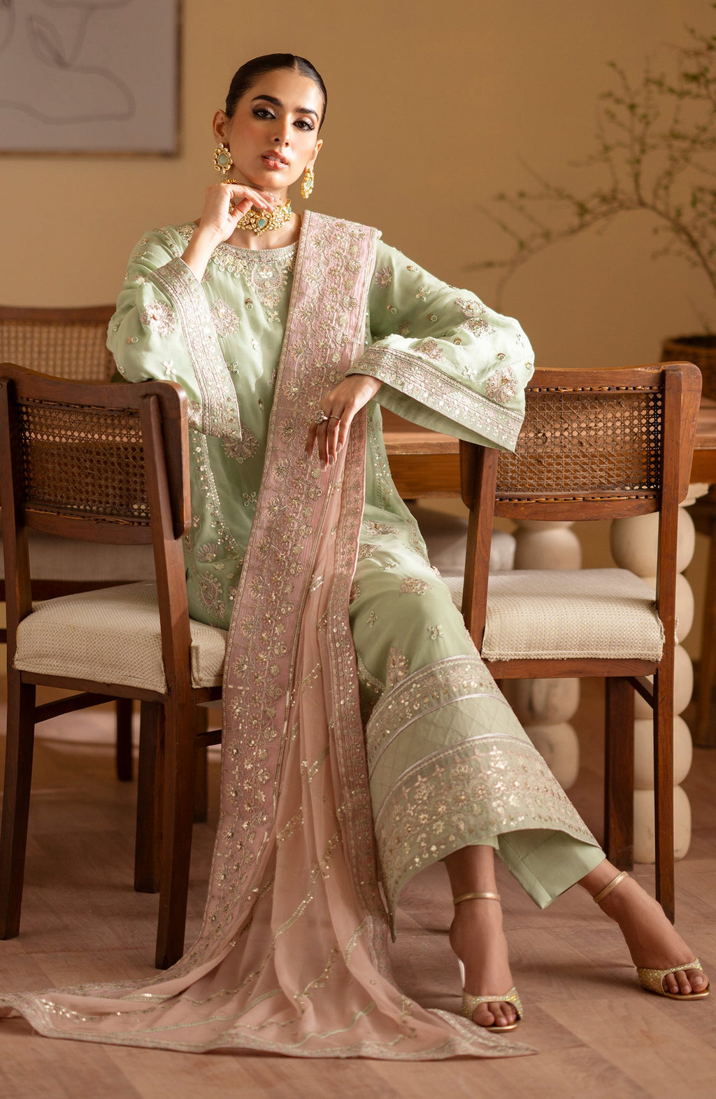 Emaan Adeel - Najmeh