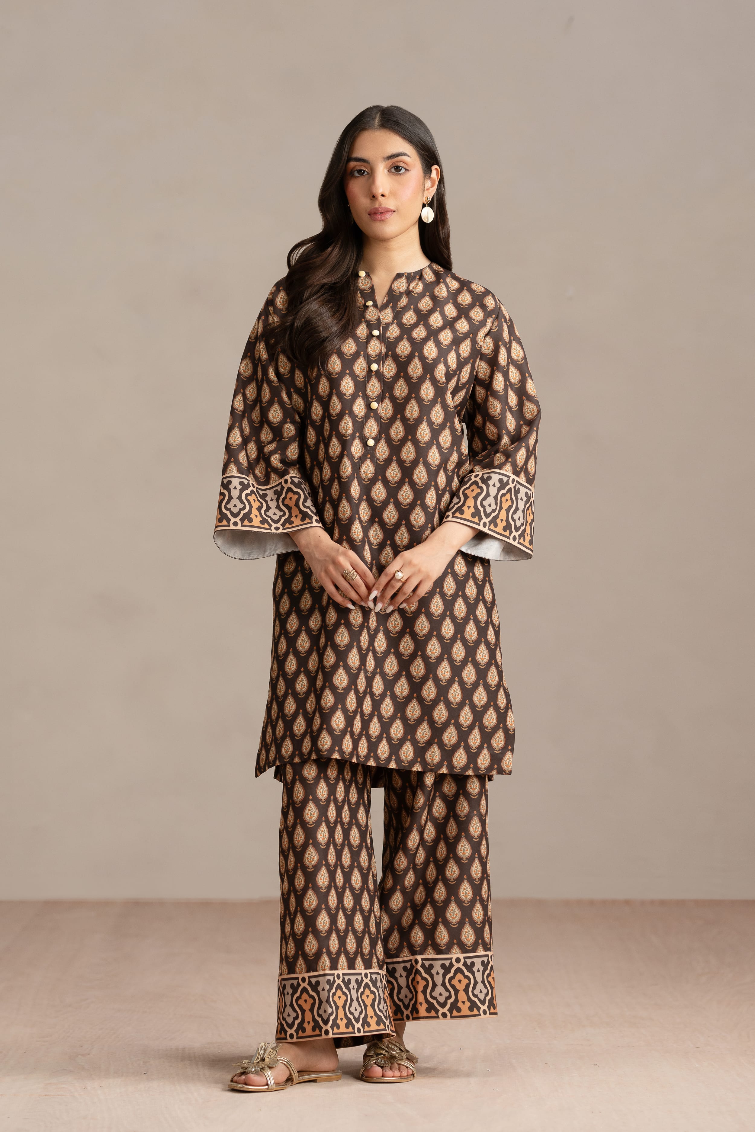 Akbar Aslam - Mocha