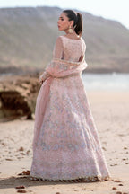 Emaan Adeel - Amour