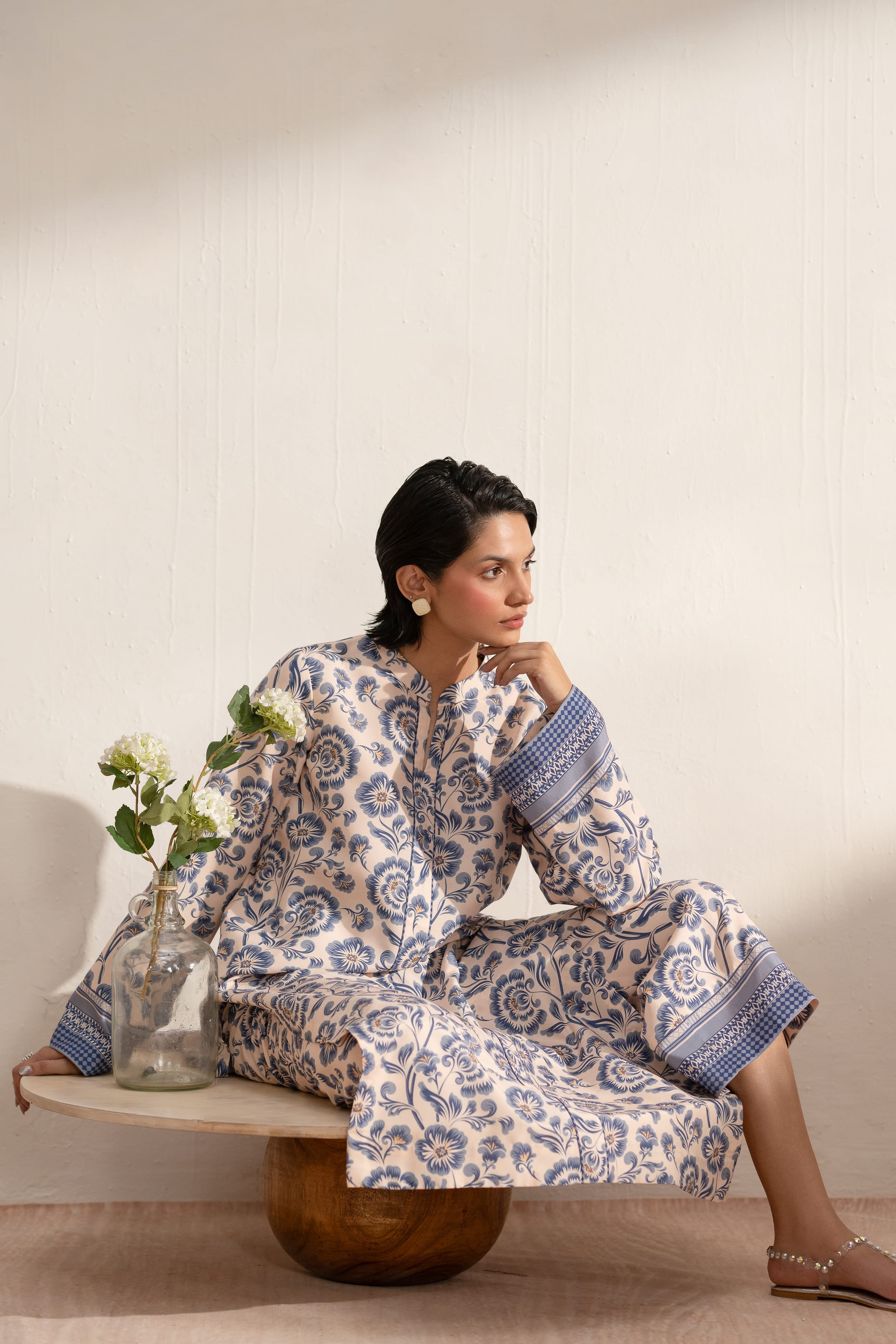 Akbar Aslam - Porcelain