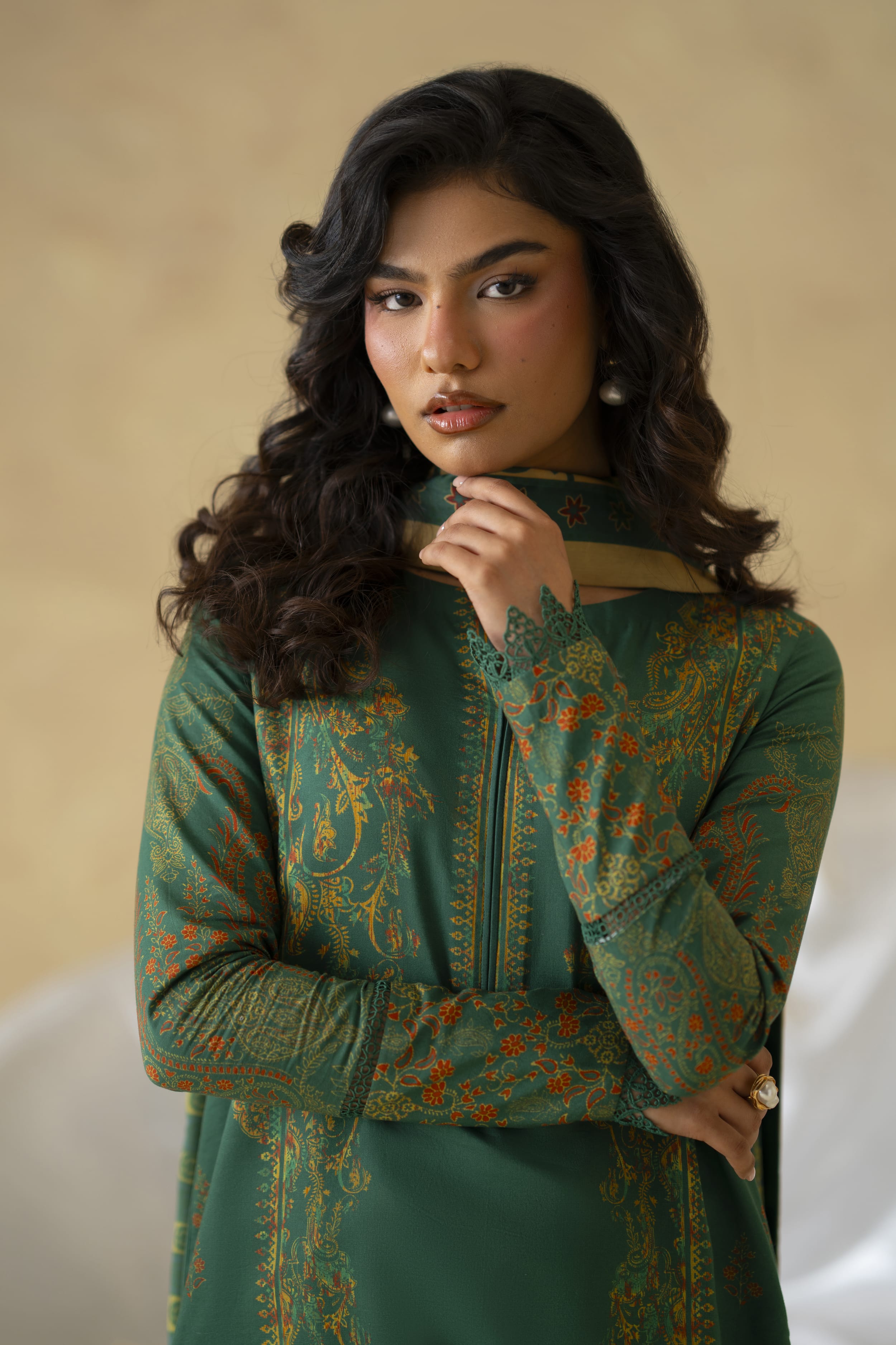Akbar Aslam - Jade