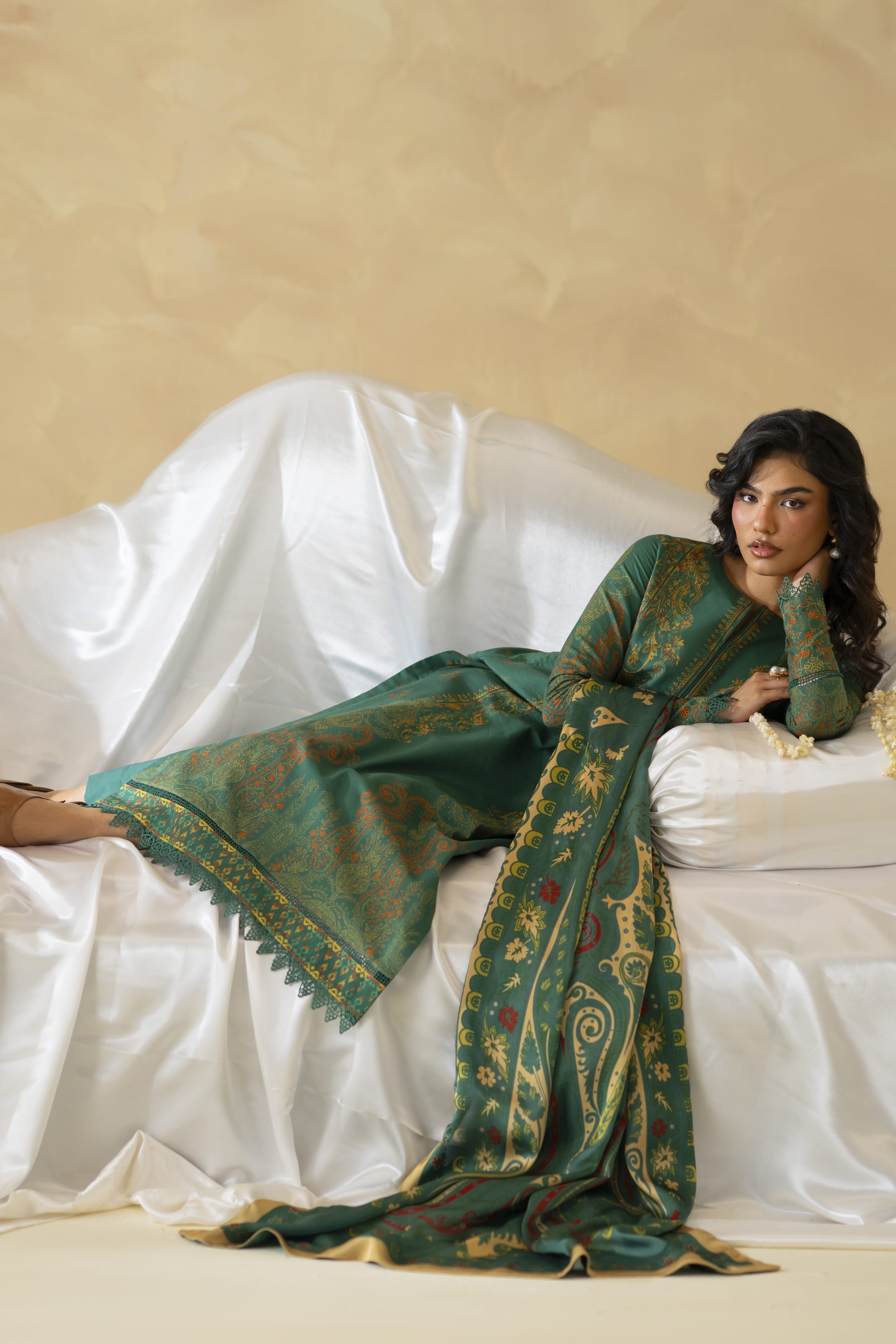Akbar Aslam - Jade