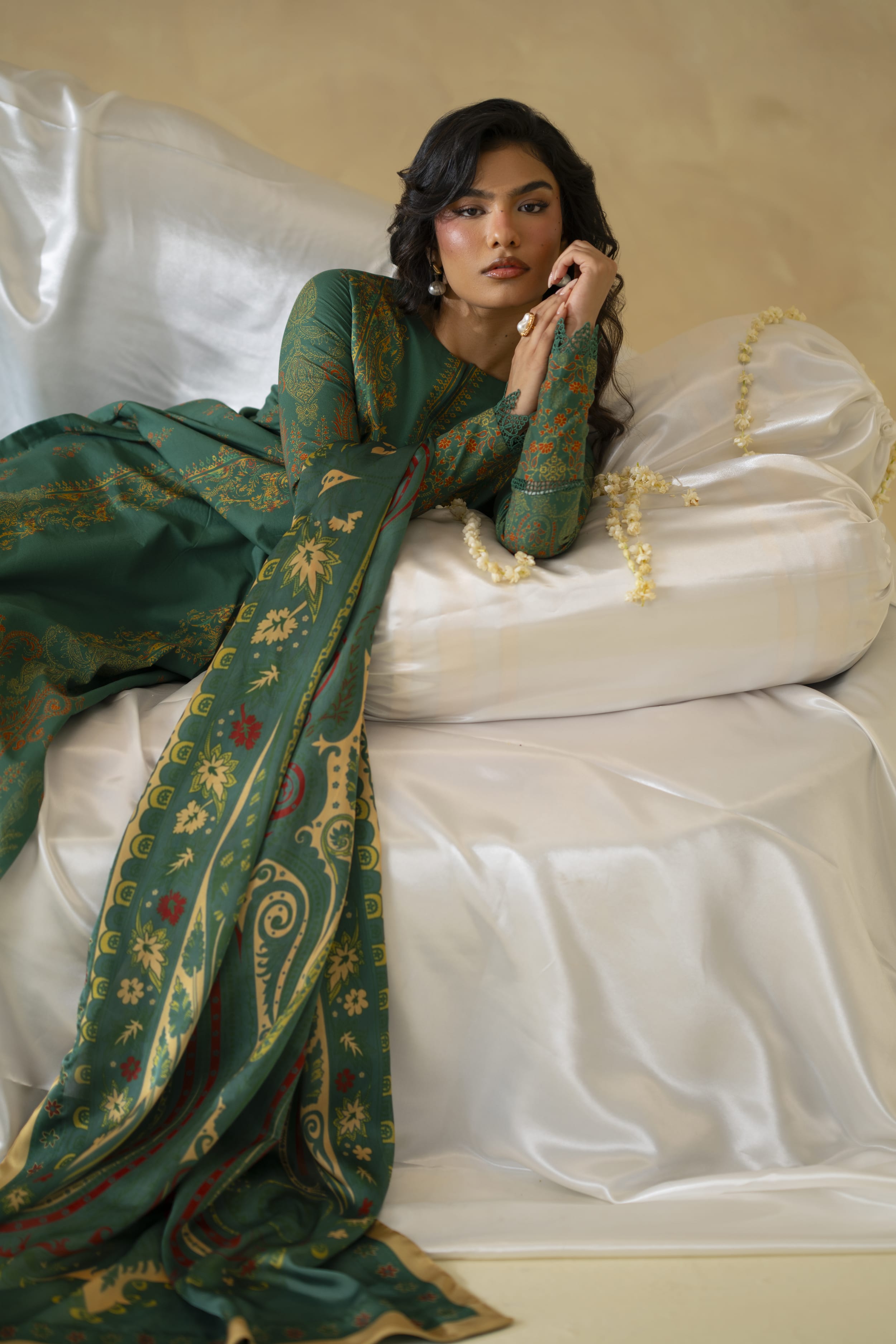 Akbar Aslam - Jade