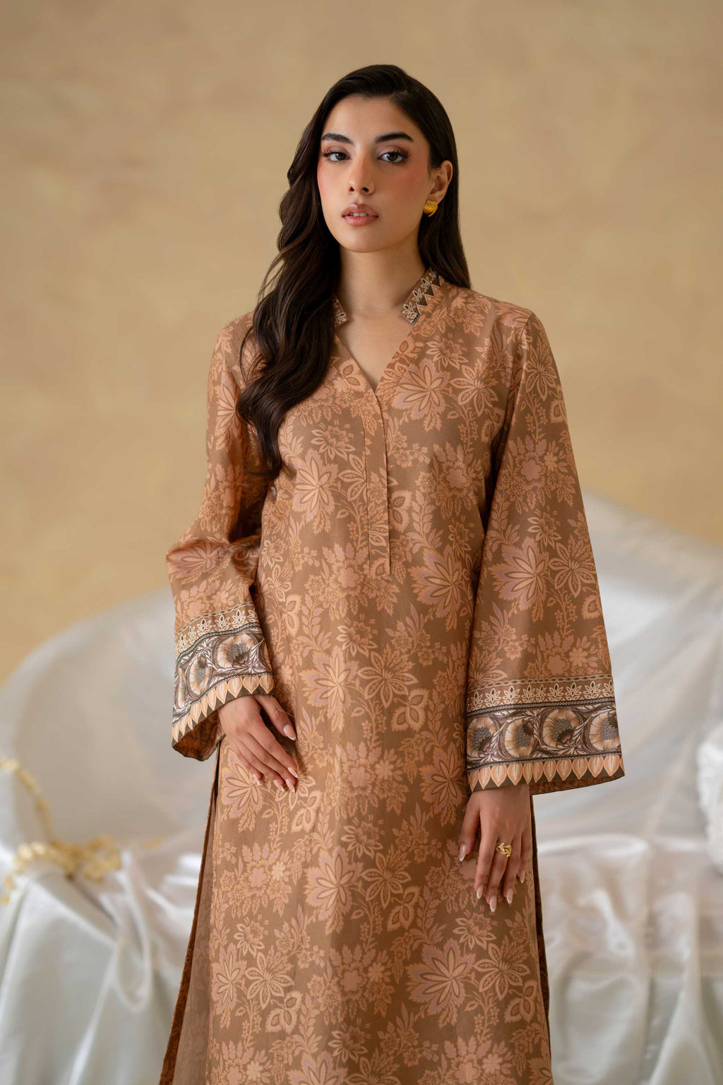 Akbar Aslam - Tesa