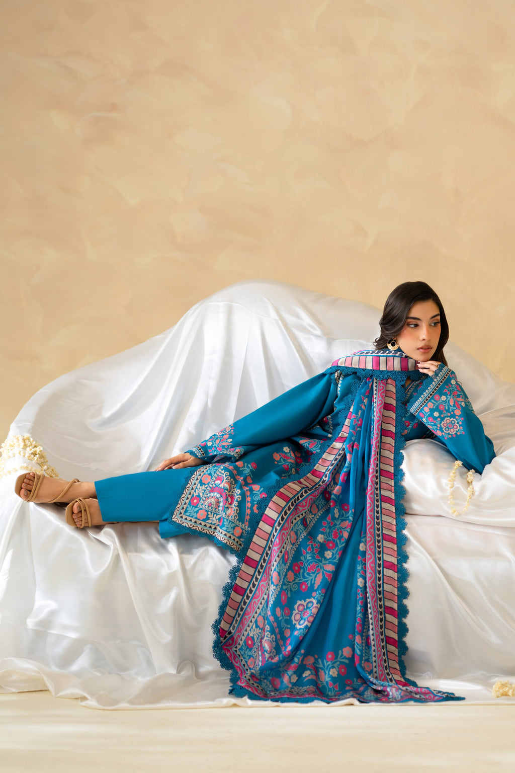 Akbar Aslam - Sapphire