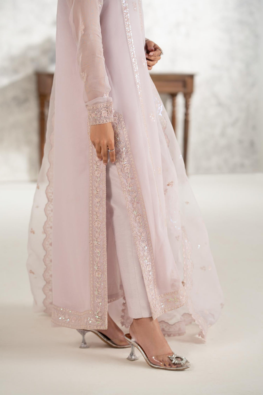 Akbar Aslam - Sahar
