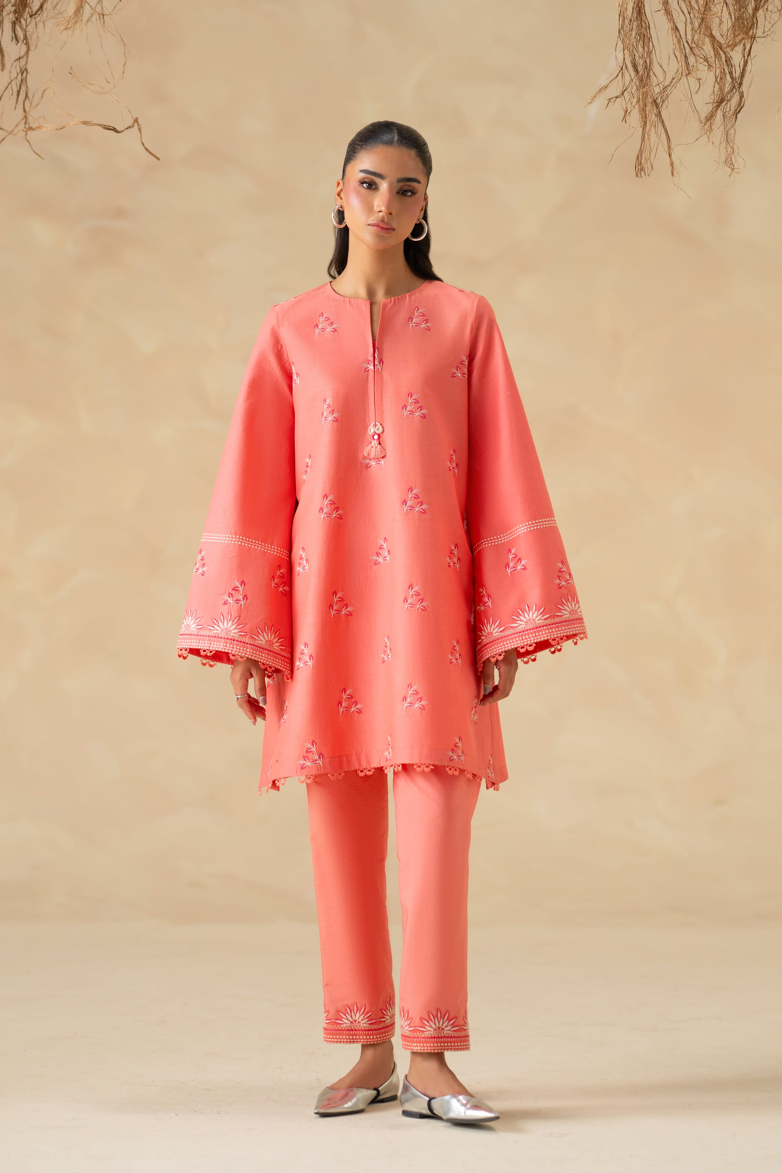 Akbar Aslam - Coral