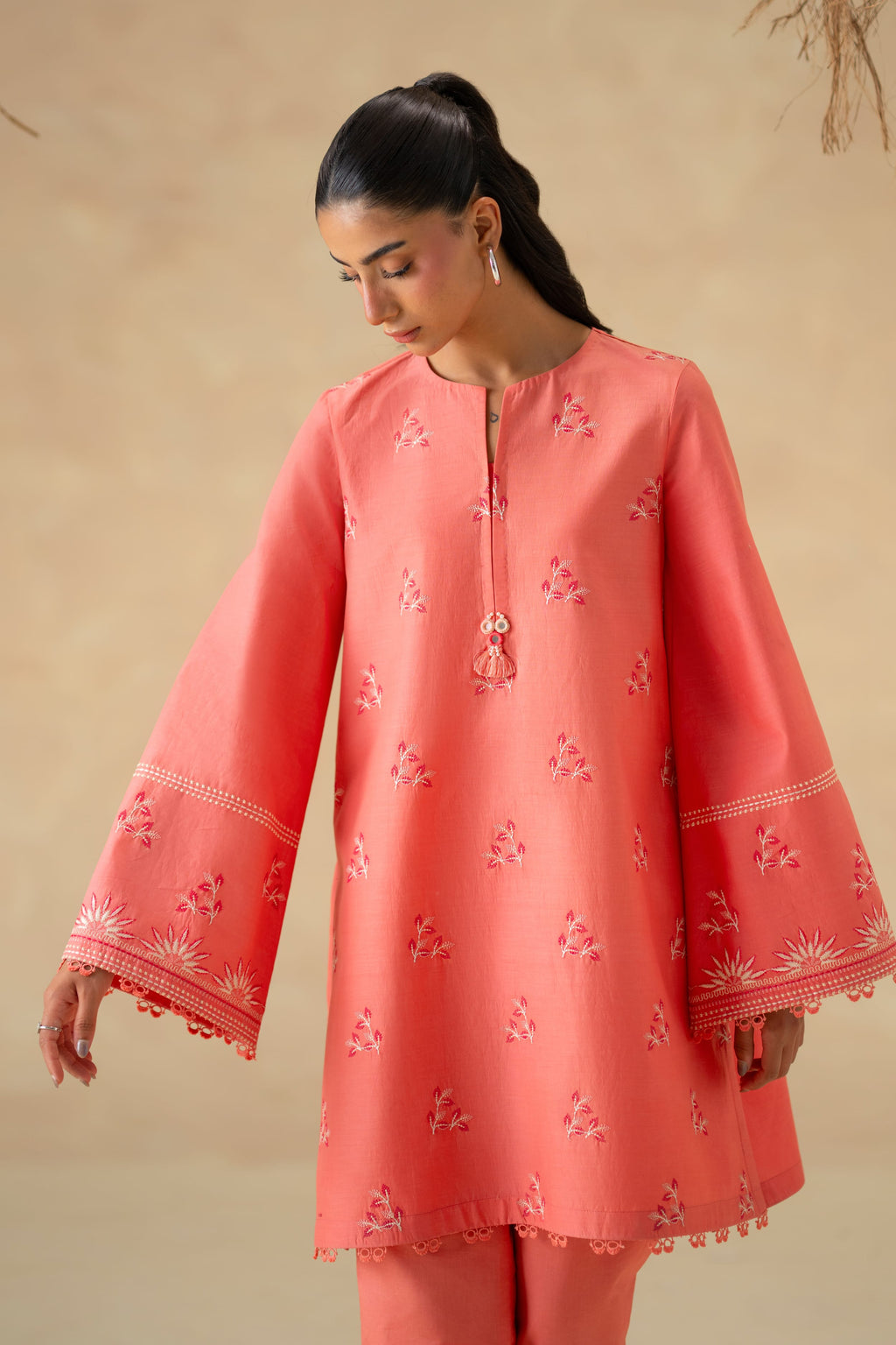 Akbar Aslam - Coral