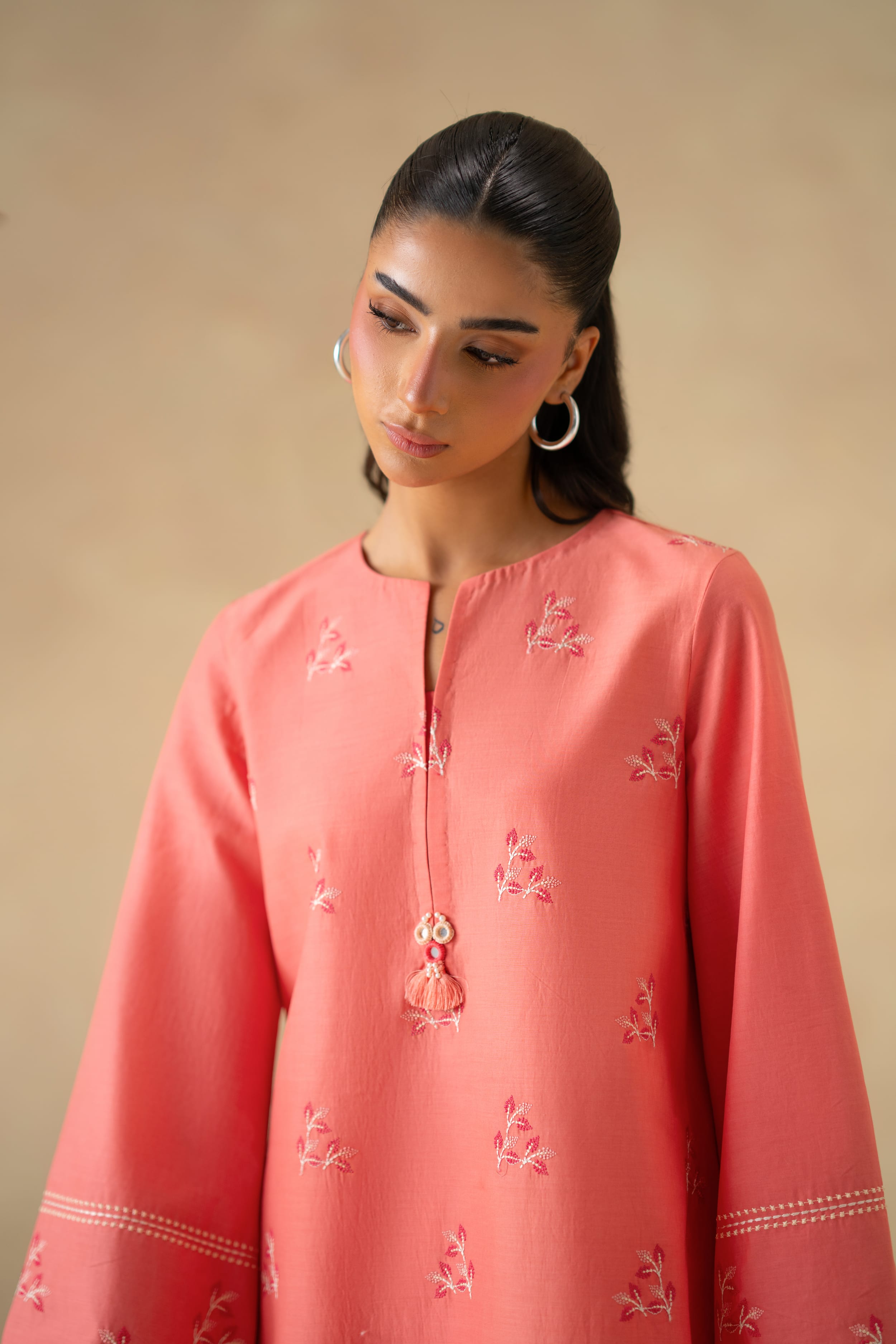 Akbar Aslam - Coral