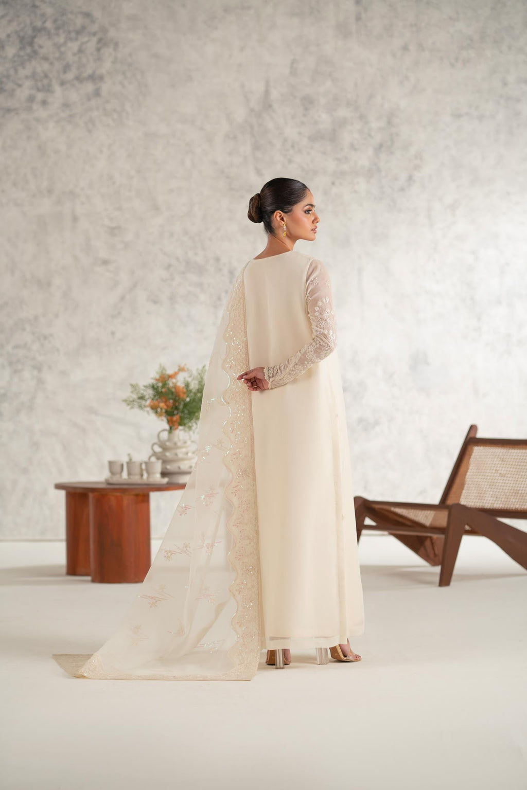 Akbar Aslam - Zeba