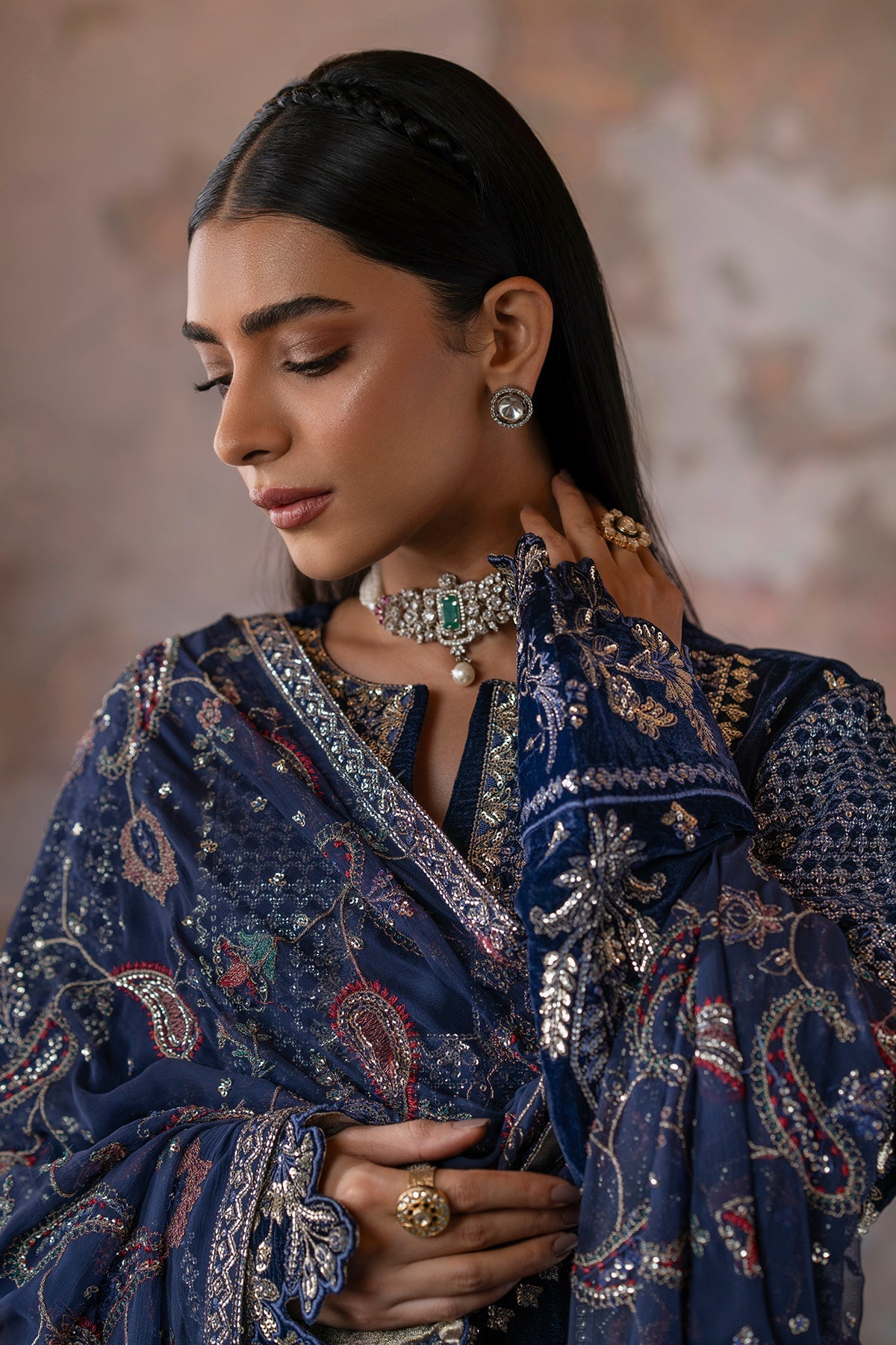 Emaan Adeel - Roshni