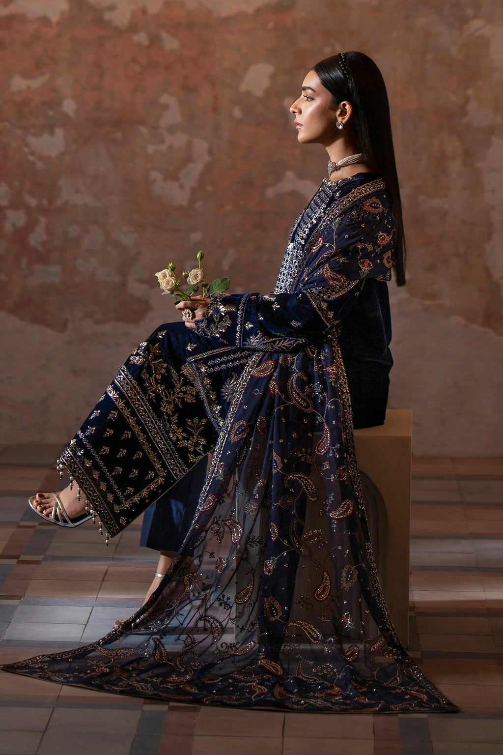 Emaan Adeel - Roshni