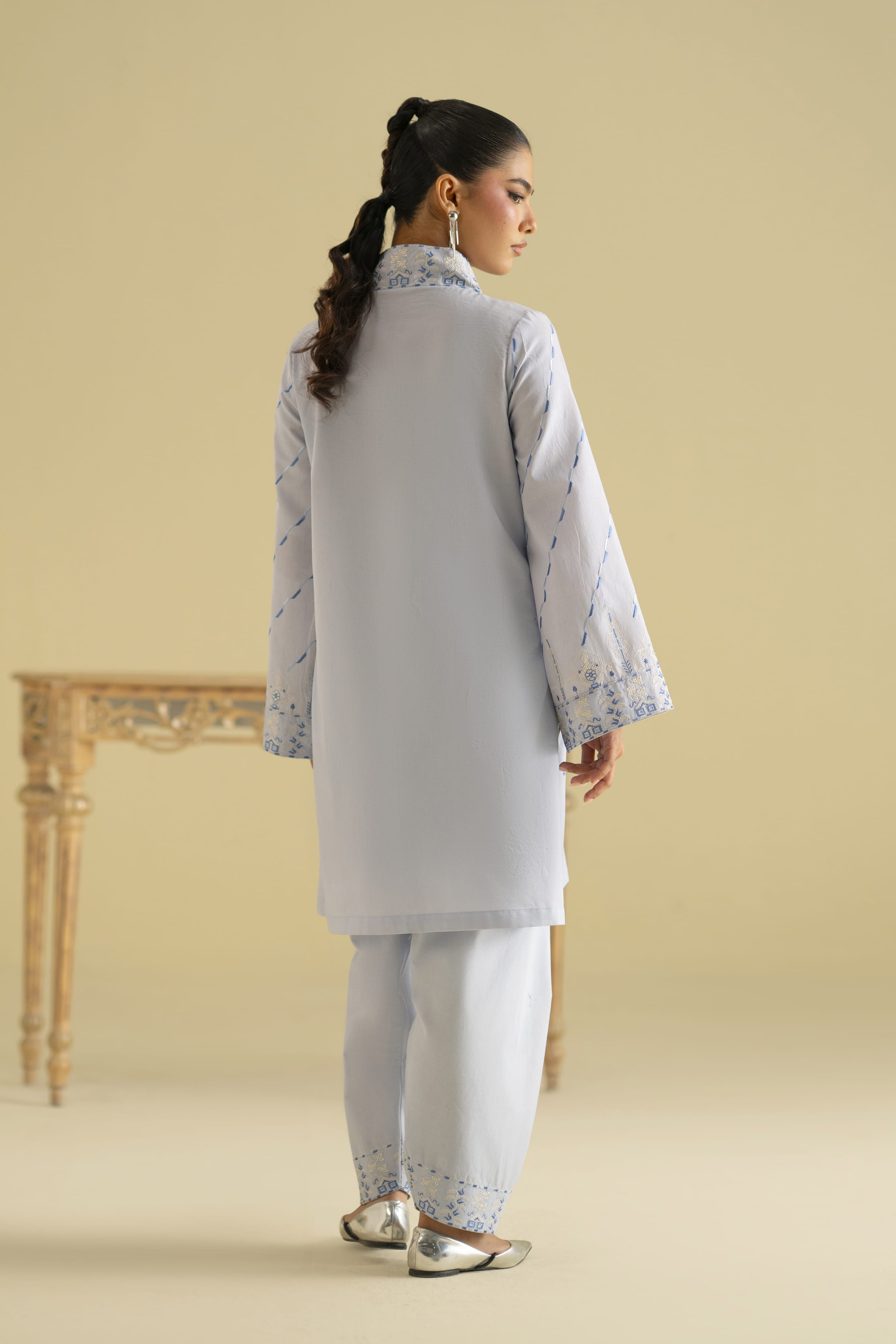 Akbar Aslam - Marina
