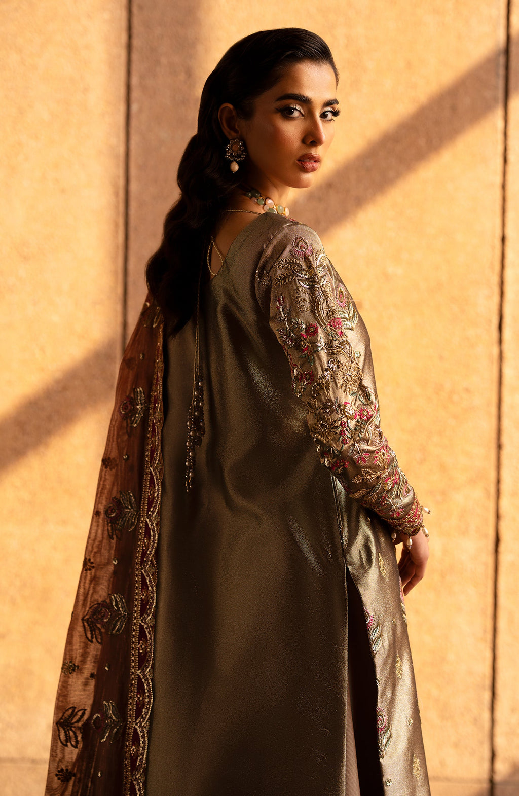 Emaan Adeel - Felisa