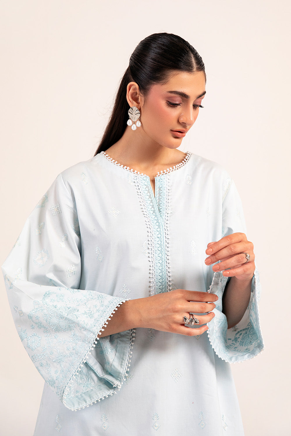 Maryum N Maria - Samira - Mws6196