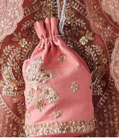 Inara - 756 Potli