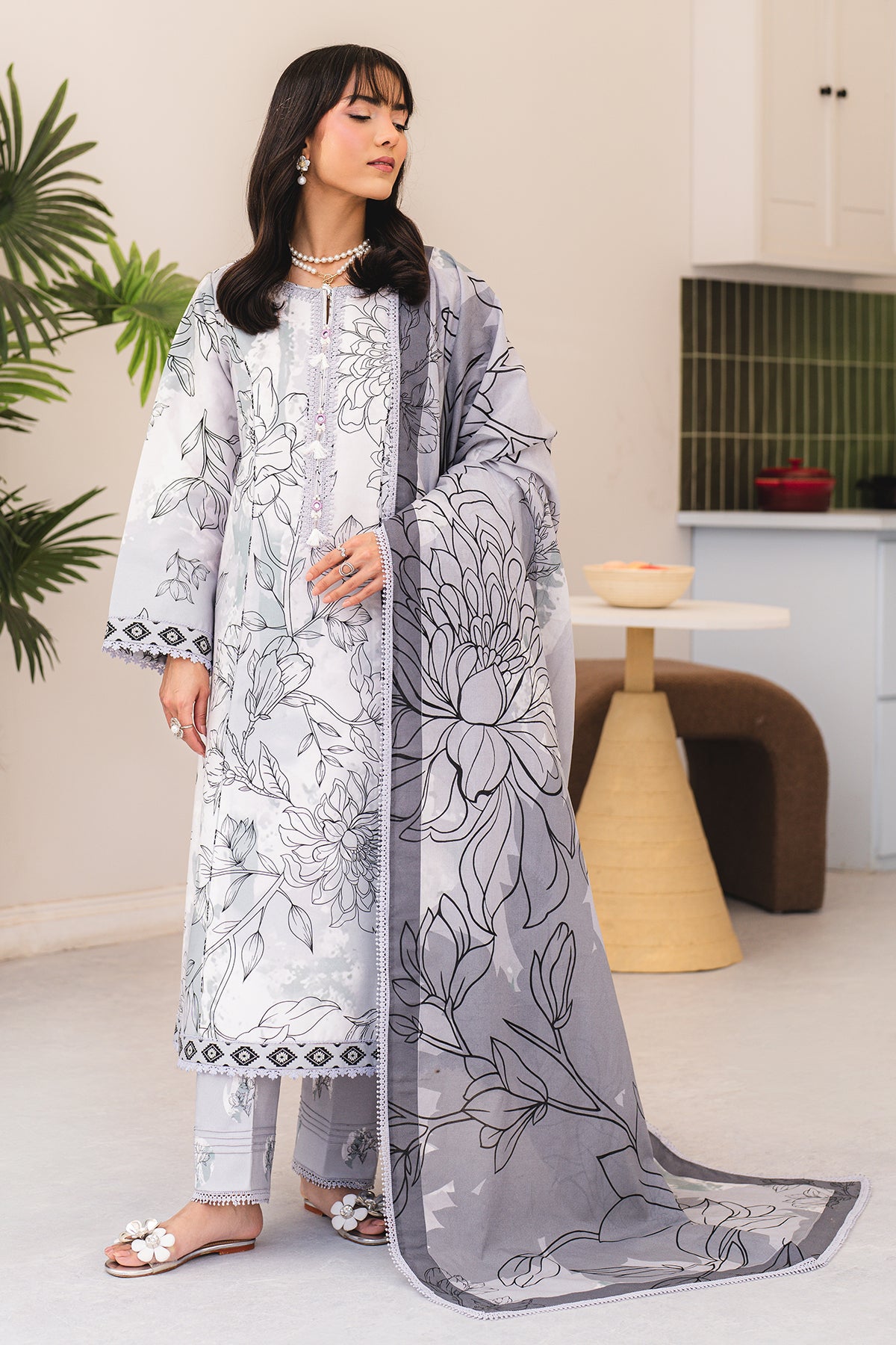 Alizeh - Af-Pl-6043-Perie