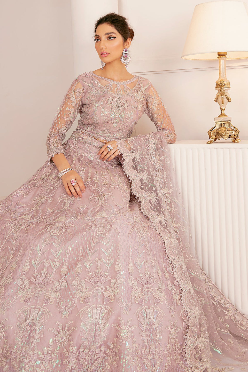 Baroque - Embroidered Net Ch08-01 Stitched