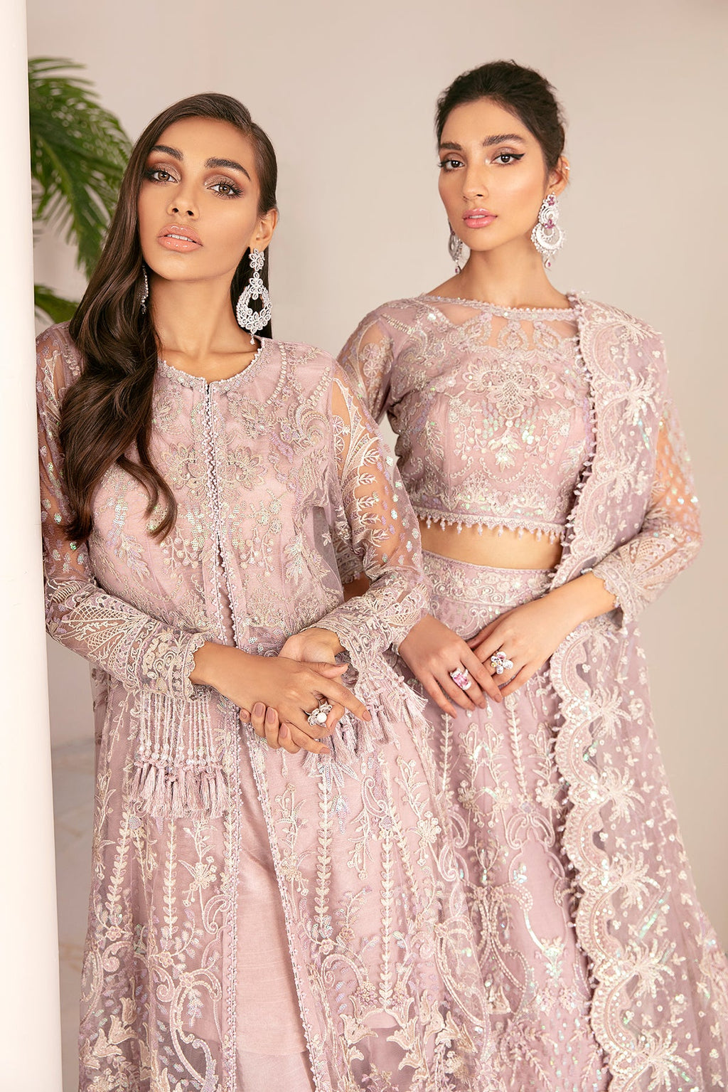 Baroque - Embroidered Net Ch08-01 Stitched