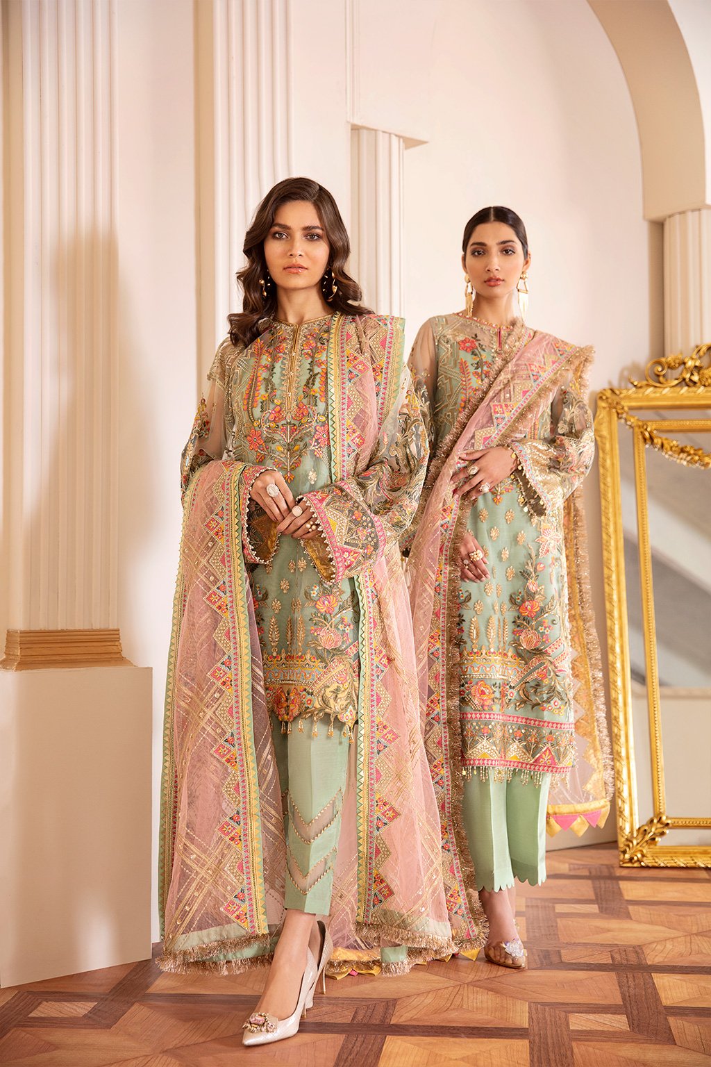 Baroque - Embroidered Net Ch07-01 Stitched