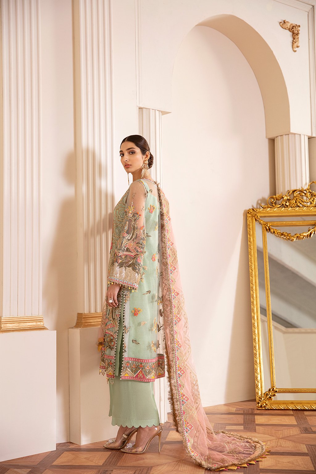 Baroque - Embroidered Net Ch07-01 Stitched