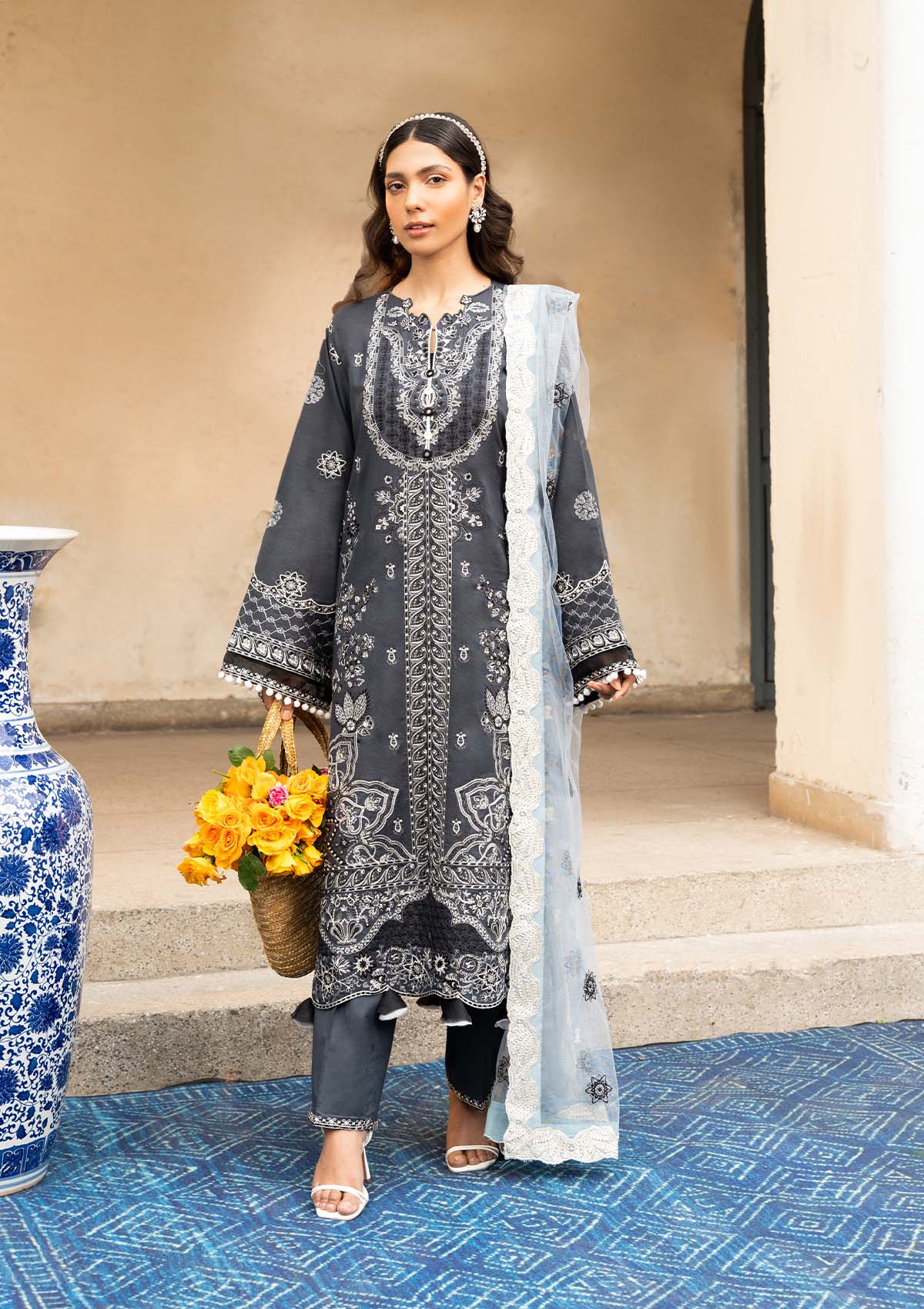 Aik Atelier - Lawn - Look A2310