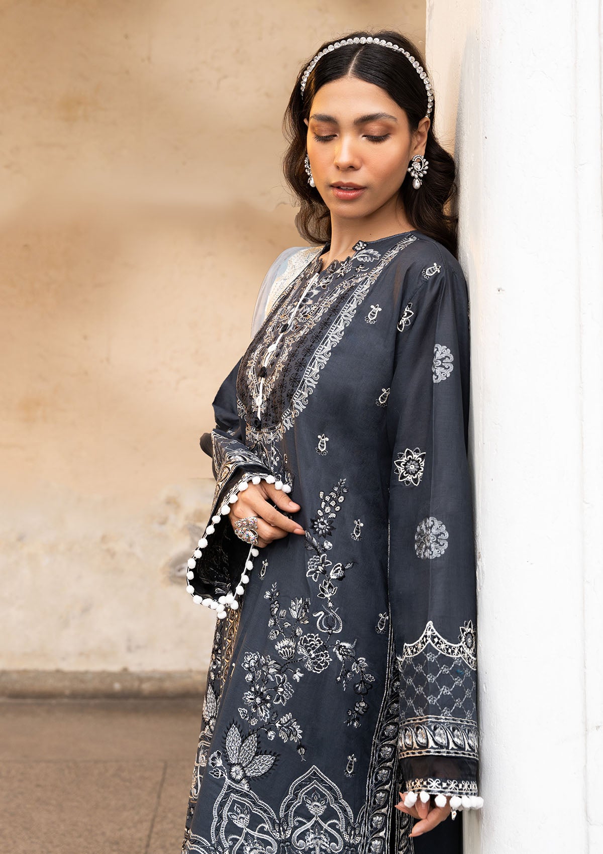 Aik Atelier - Lawn - Look A2310