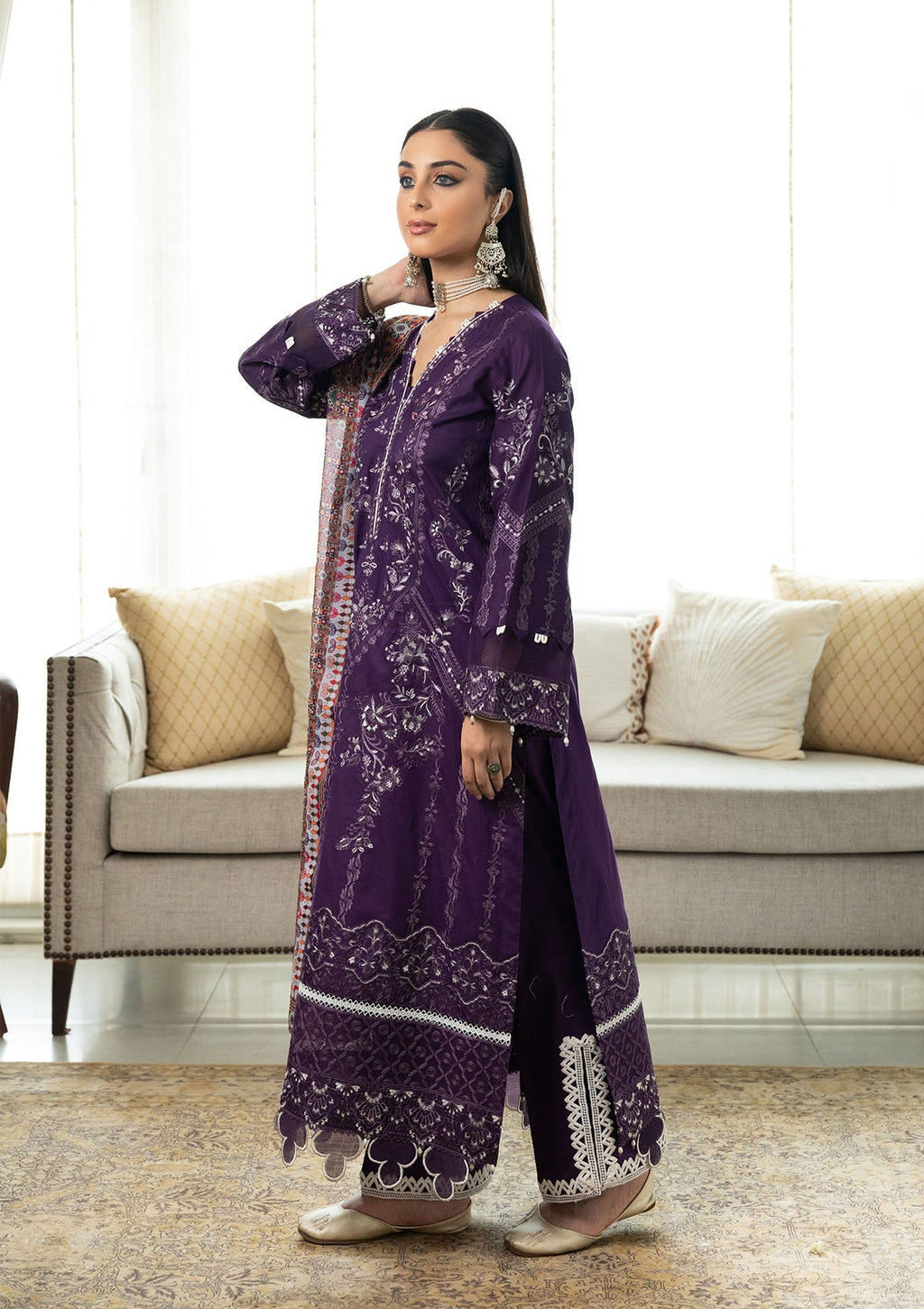 Aik Atelier - Lawn - Look B2403