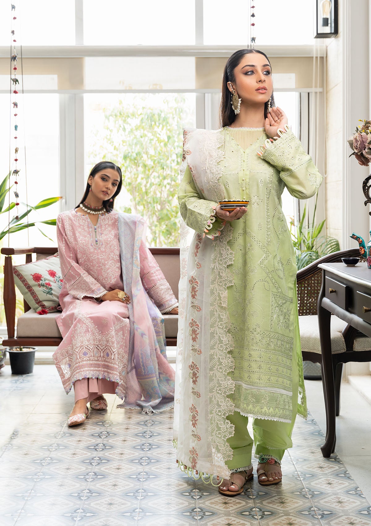Aik Atelier - Lawn - Look B2407