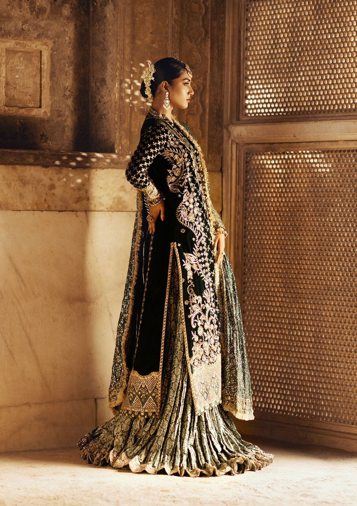 Aik Atelier - Dastoor - Look A2402